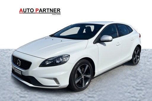 VOLVO V40 T2 Kinetic R-Design