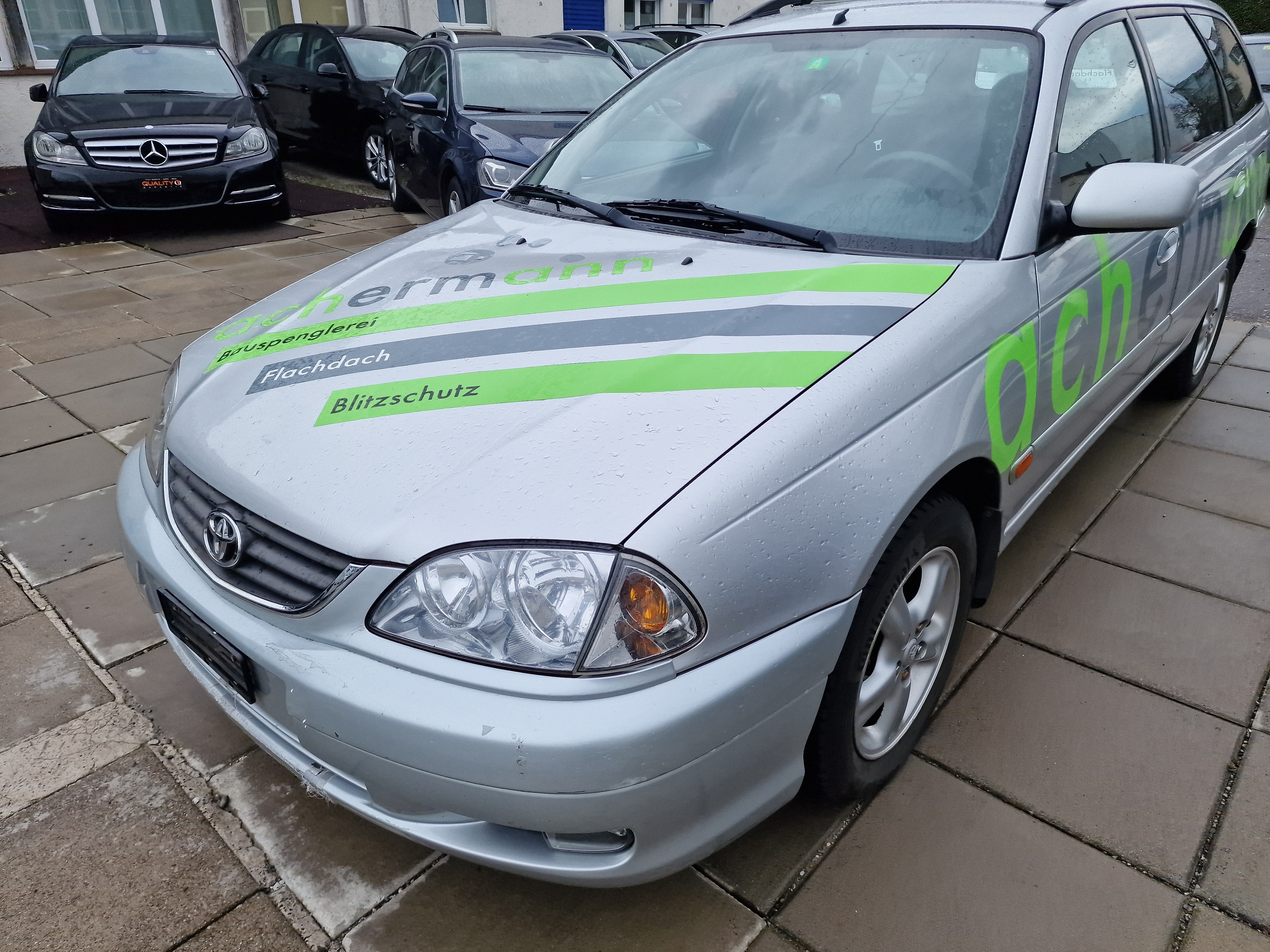 TOYOTA Avensis 2.0 VVT-i Linea Sol Wagon