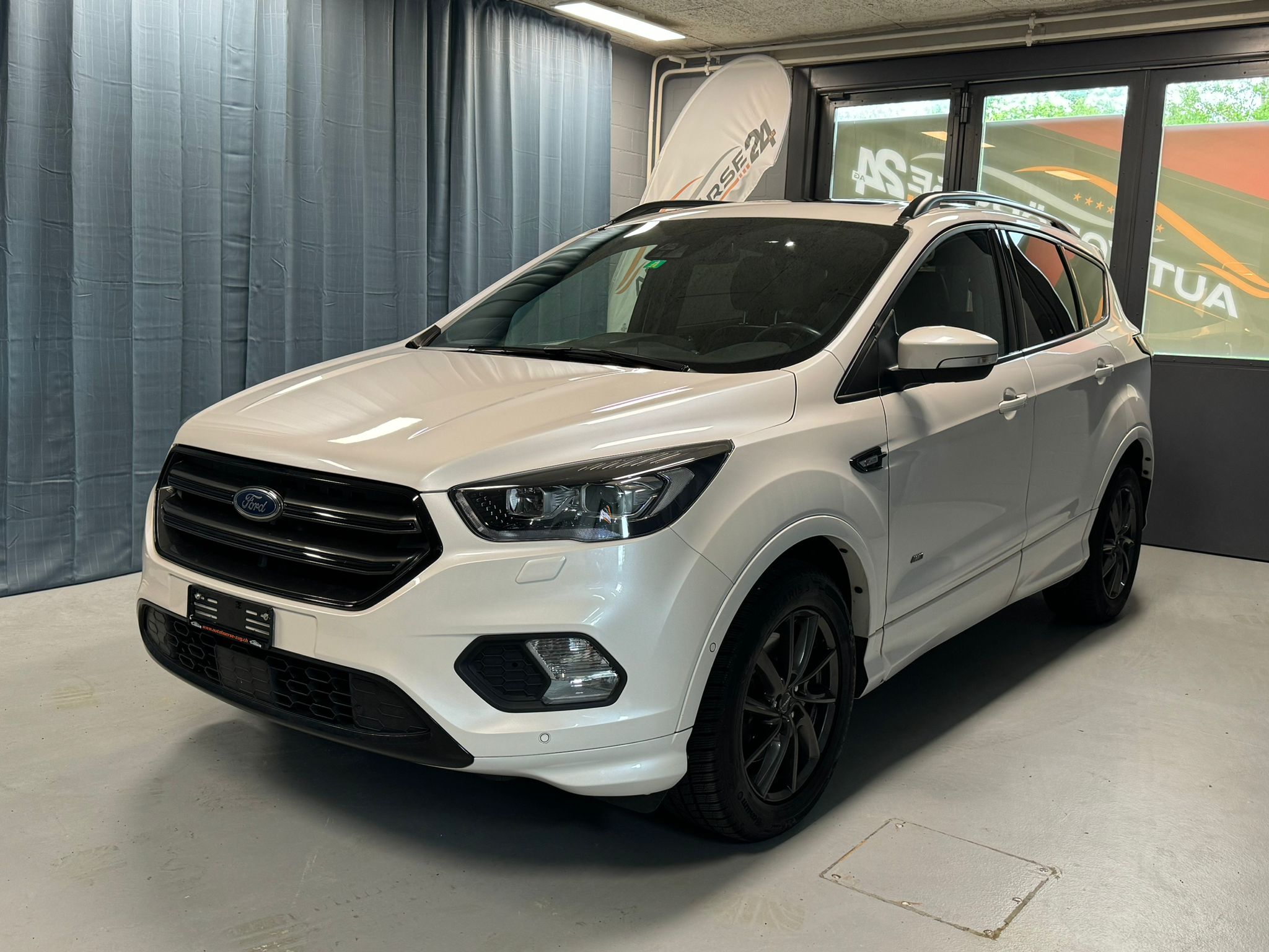 FORD Kuga 2.0 TDCi ST Line High 4WD PowerShift