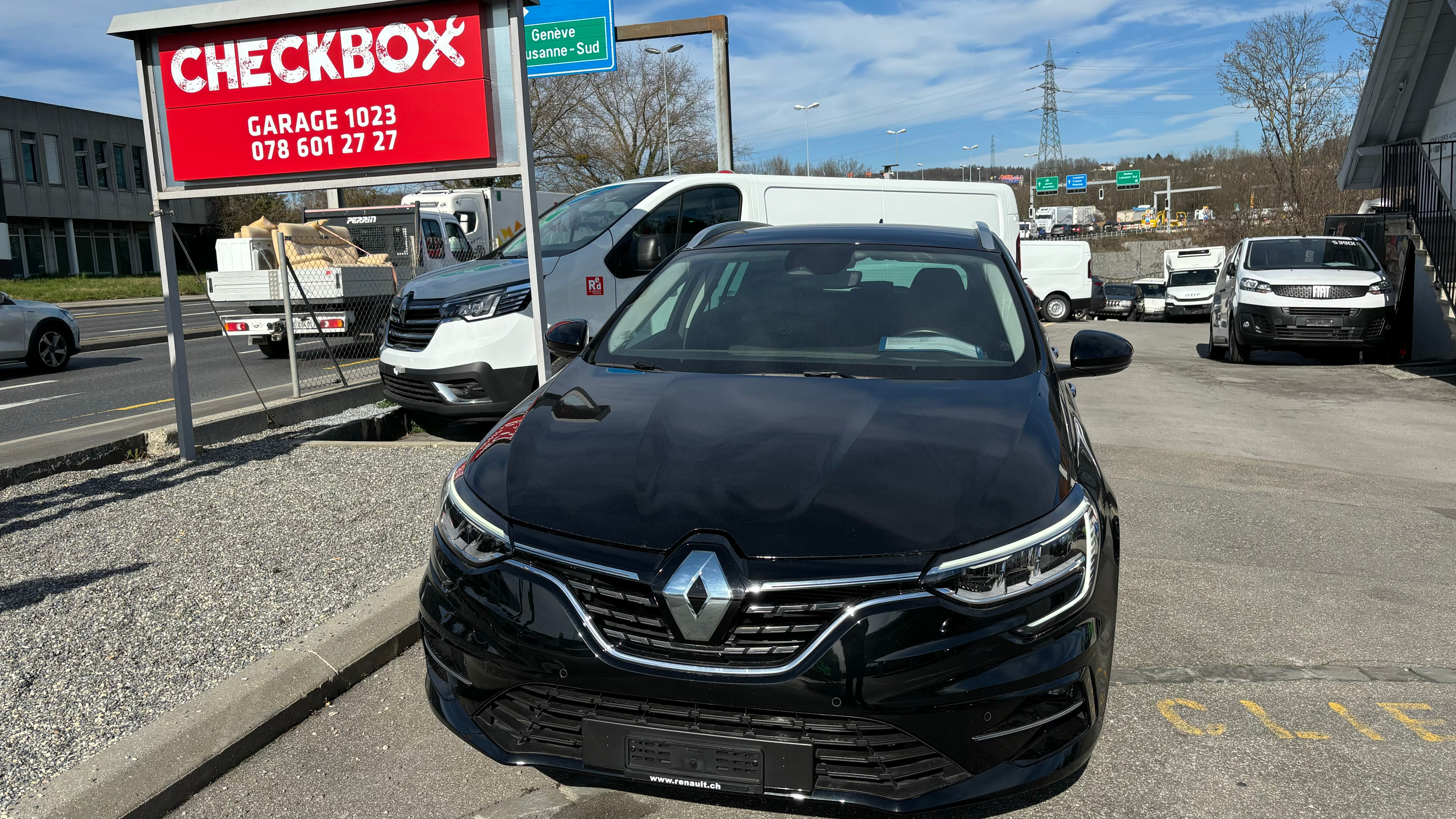 RENAULT Mégane Grandtour 1.3 16V Intens EDC