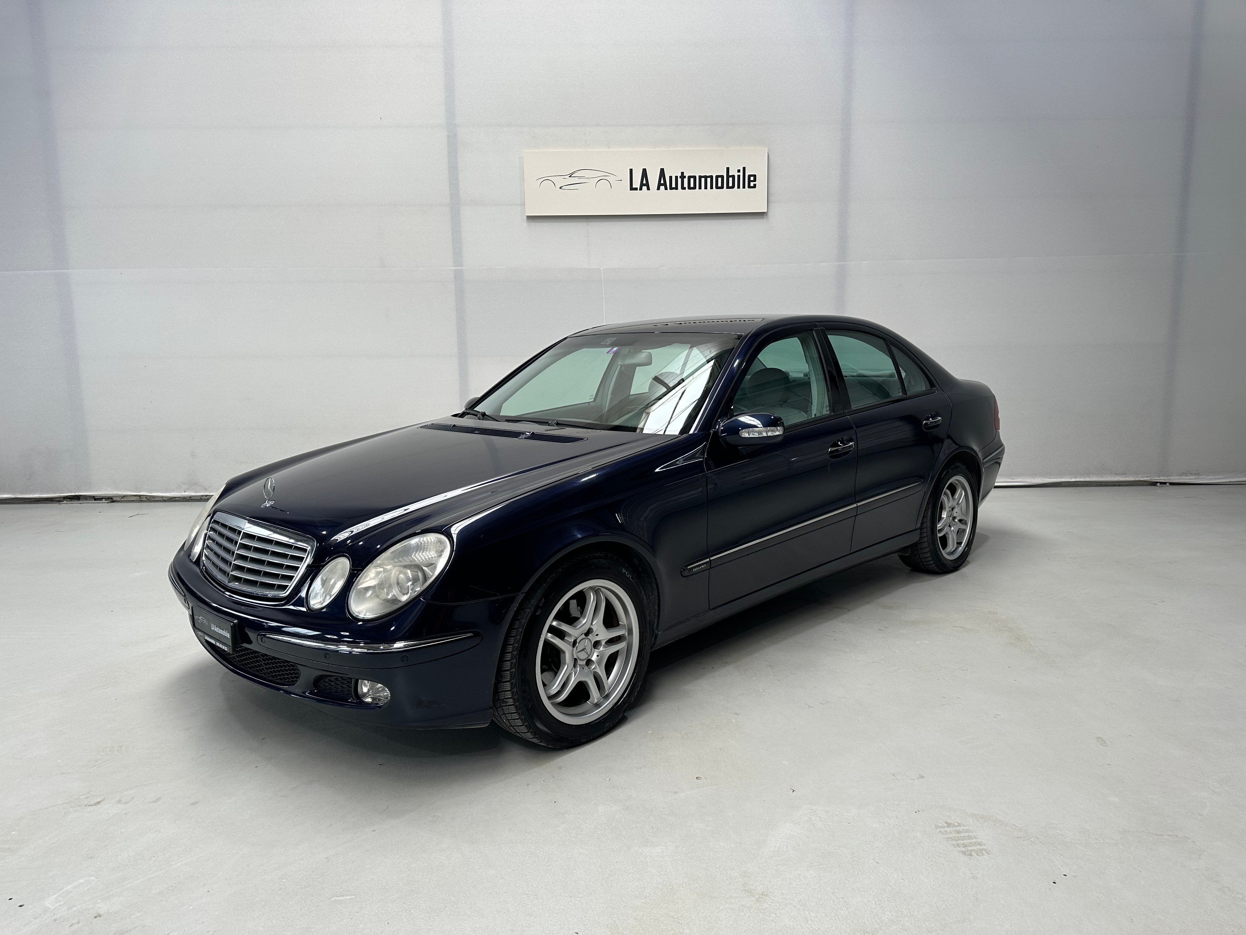 MERCEDES-BENZ E 320 Elégance 4Matic Automatic