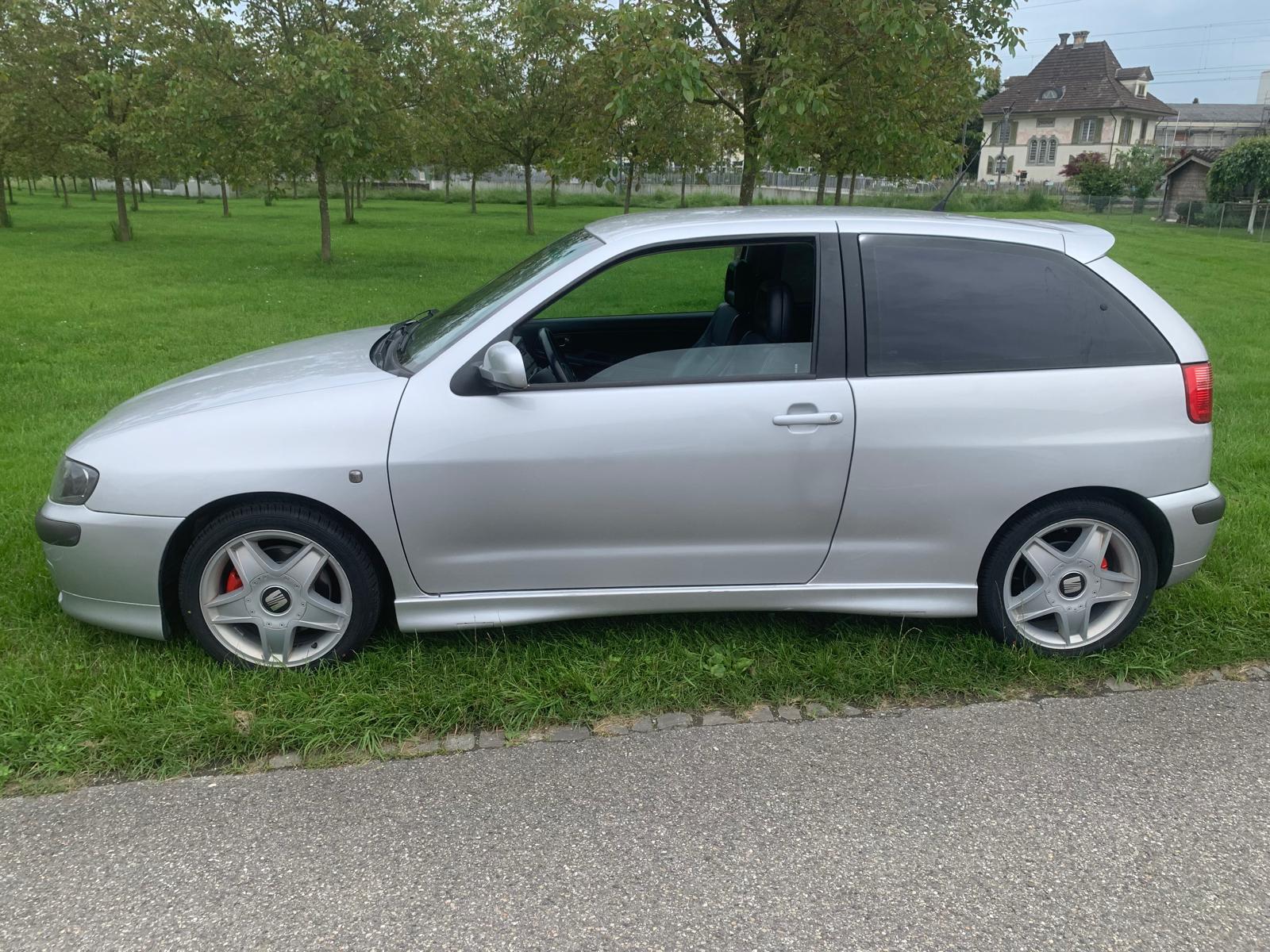 SEAT Ibiza 1.8 T Sport