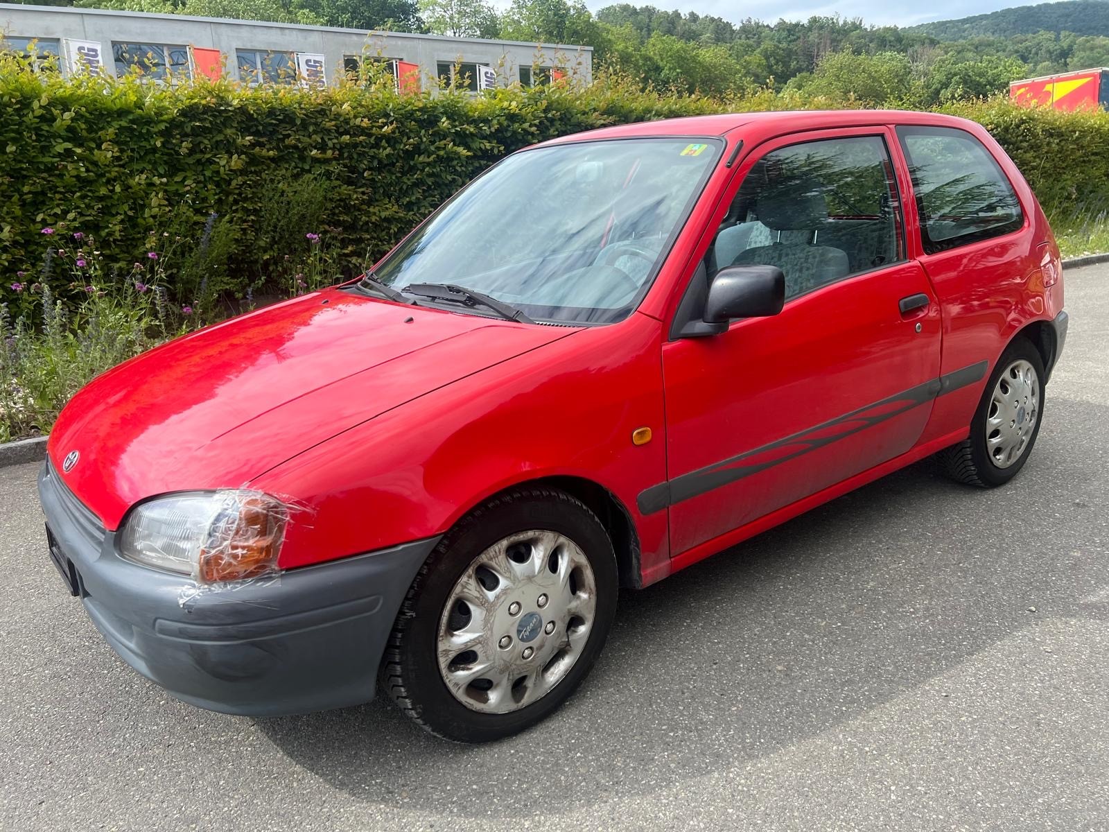 TOYOTA Starlet 1.3