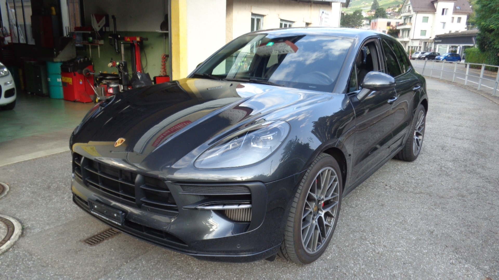 PORSCHE Macan GTS PDK