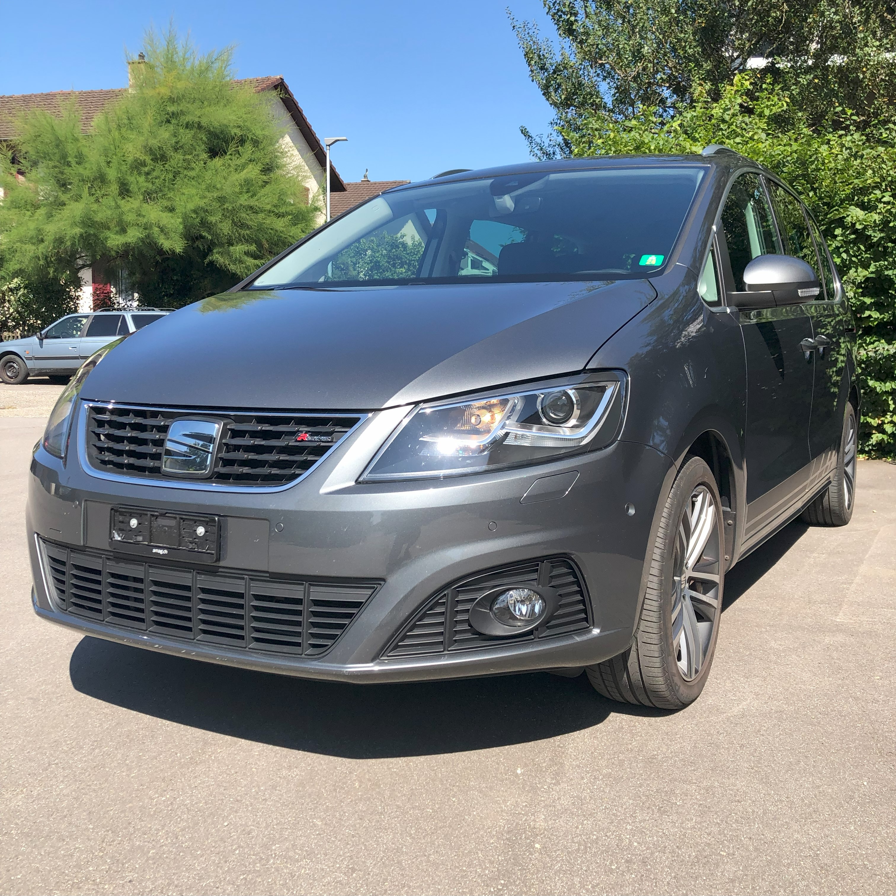 SEAT Alhambra 1.4 TSI DSG SWISS FR2