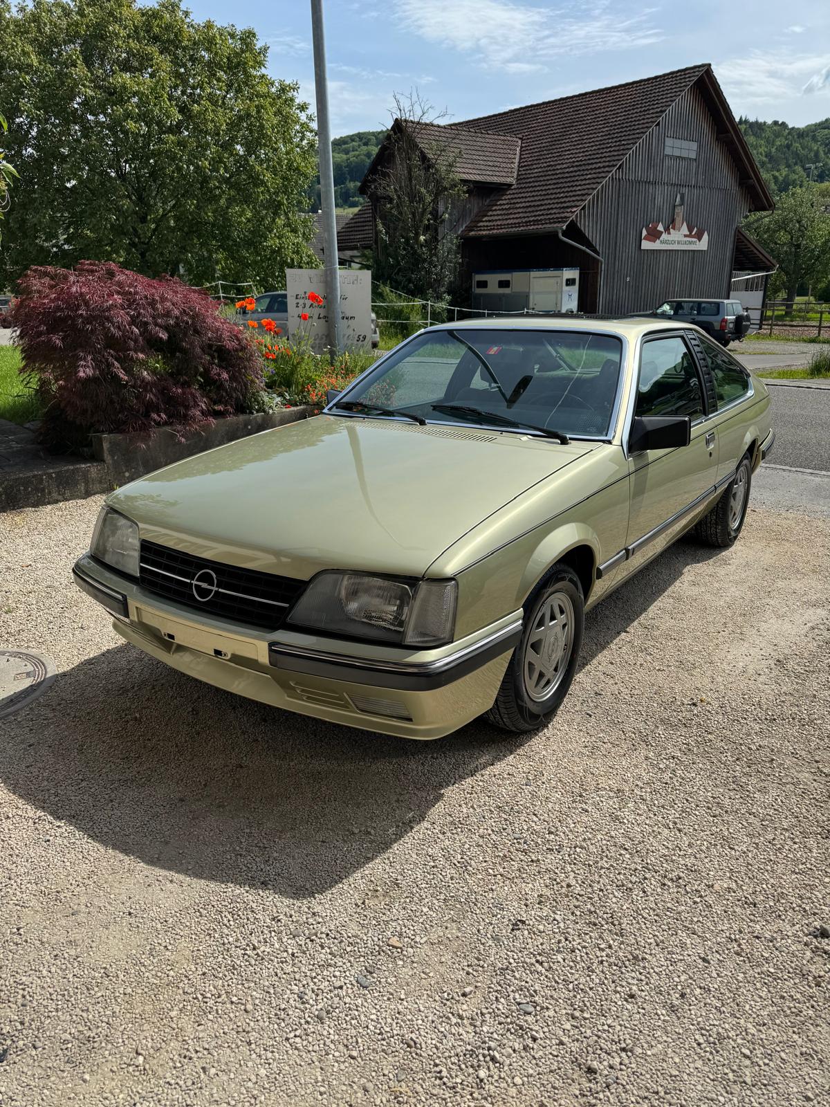 OPEL Monza A 3000 E