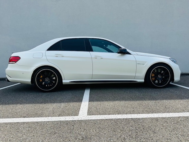 MERCEDES-BENZ E 63 AMG S 4Matic Speedshift