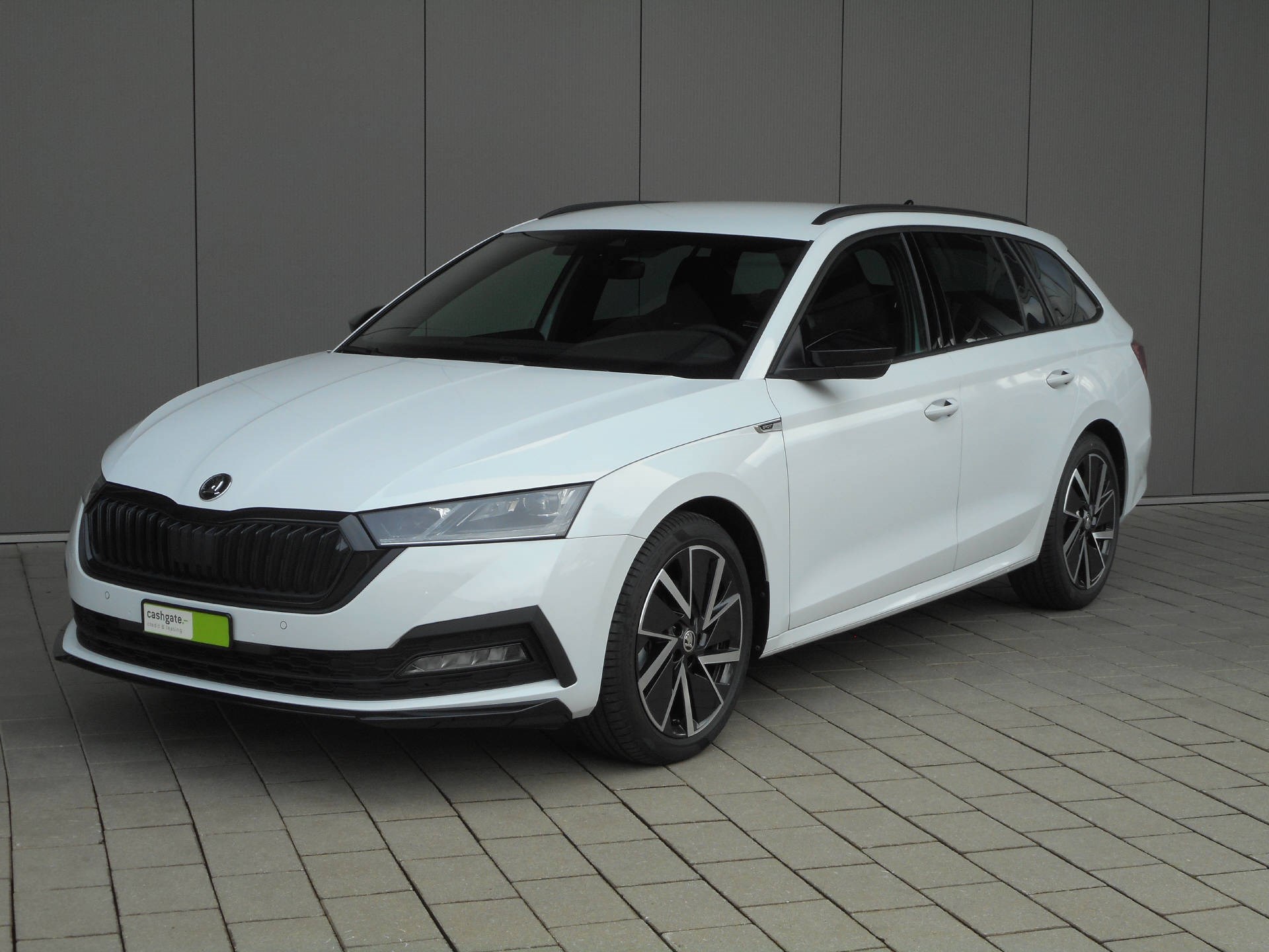 SKODA Octavia Combi 2.0 TSI SportLine 4x4 DSG