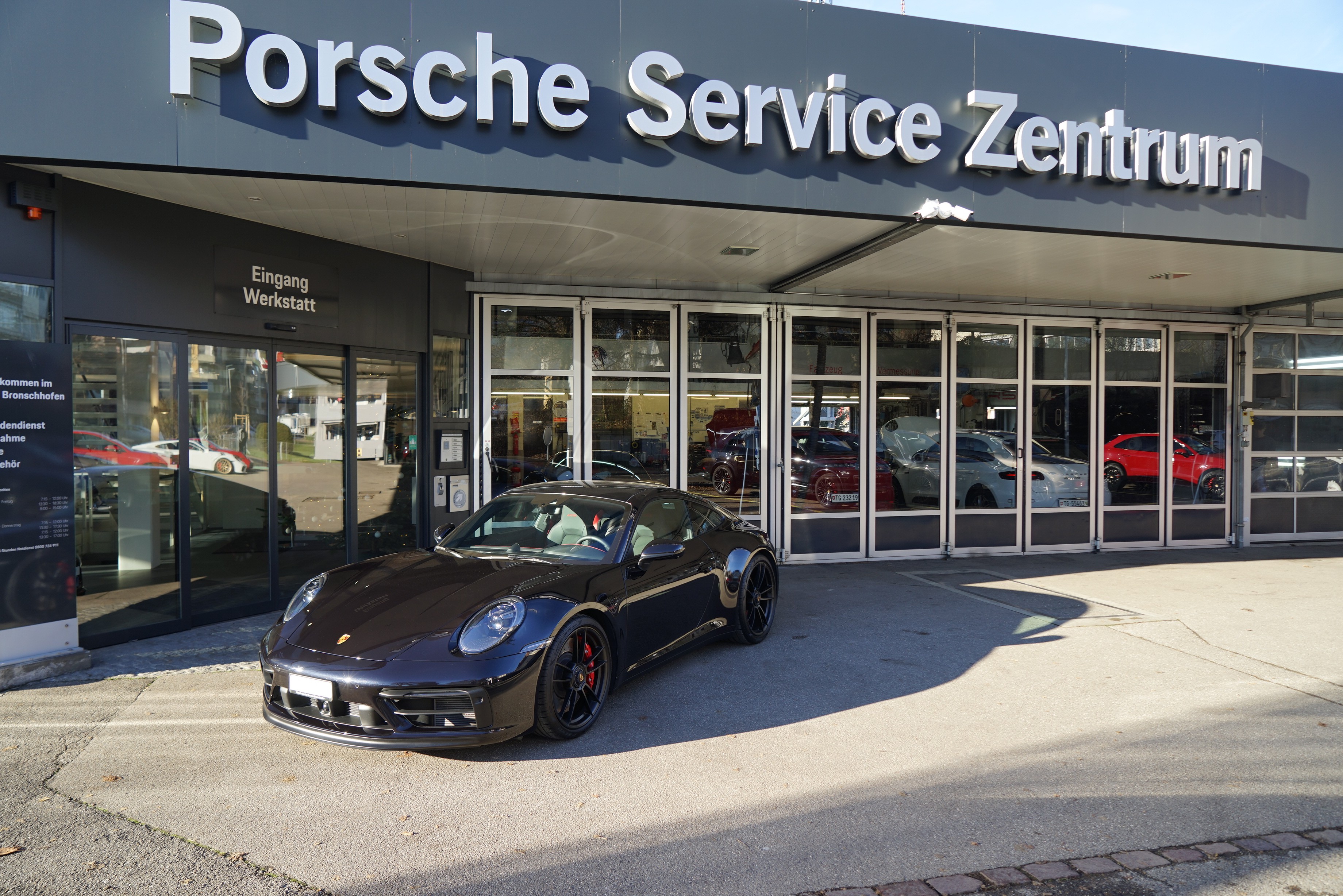 PORSCHE 911 Carrera 4 GTS PDK