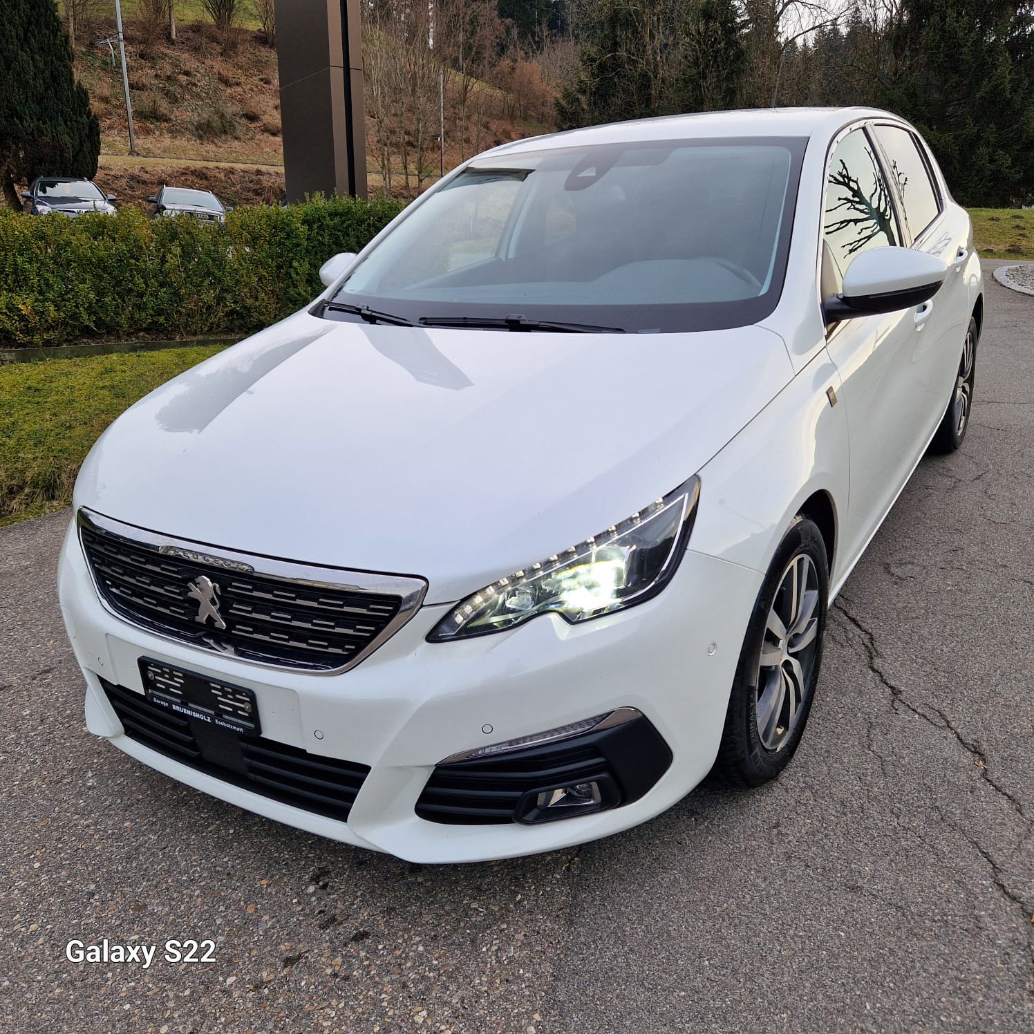 PEUGEOT 308 1.5 BlueHDI Tech Edition EAT8