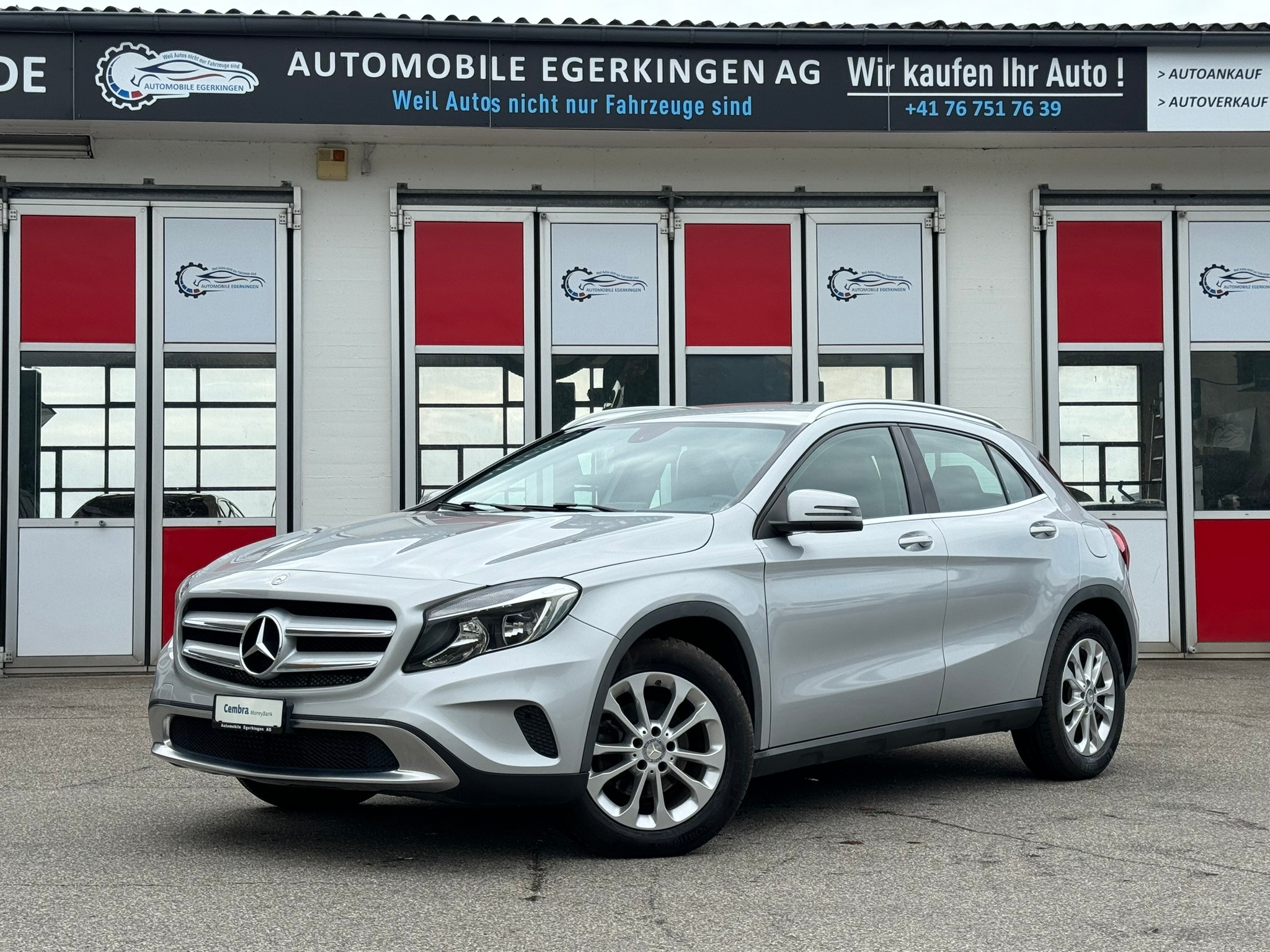 MERCEDES-BENZ GLA 200 CDI Urban 4Matic 7G-DCT