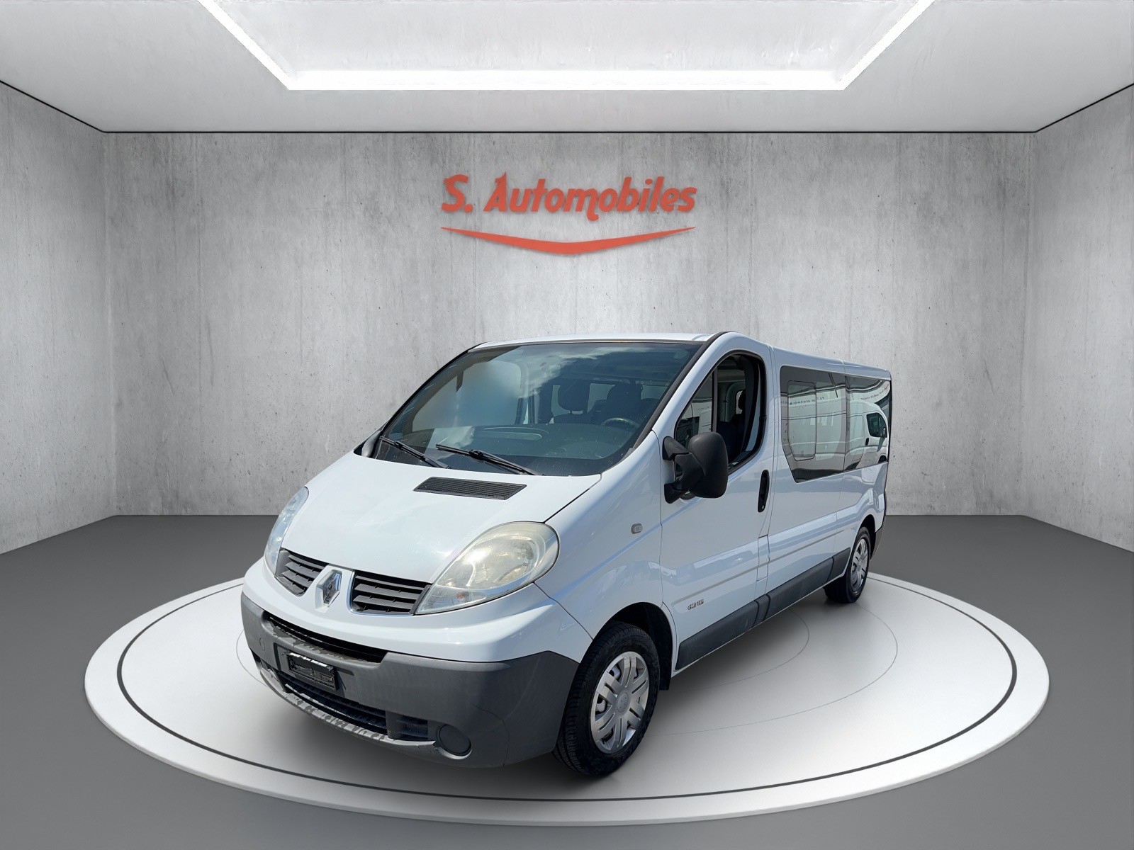 RENAULT Trafic 2.0 dCi 115 2.9t L2H1 Authentique