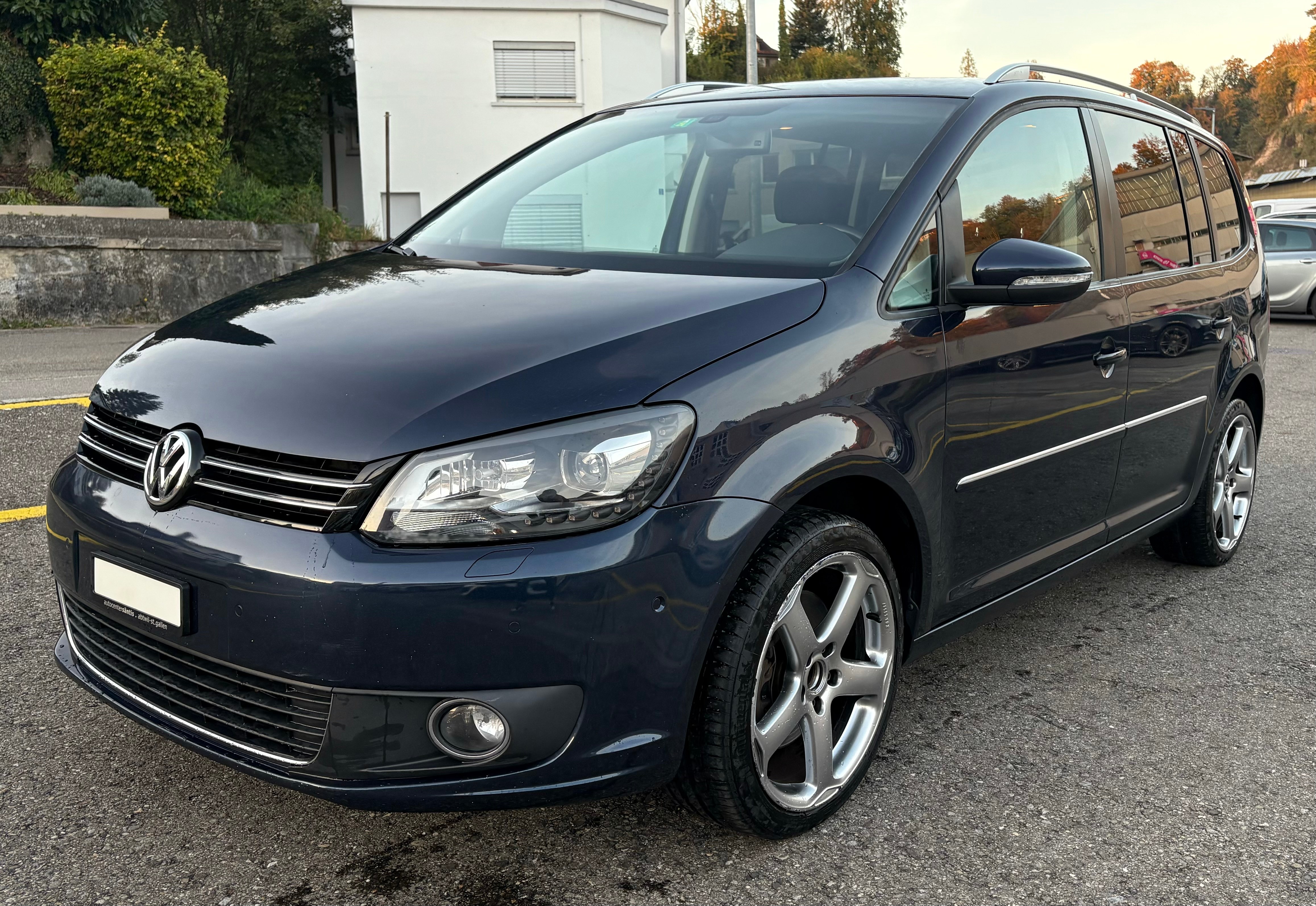 VW Touran 2.0 TDI Highline DSG