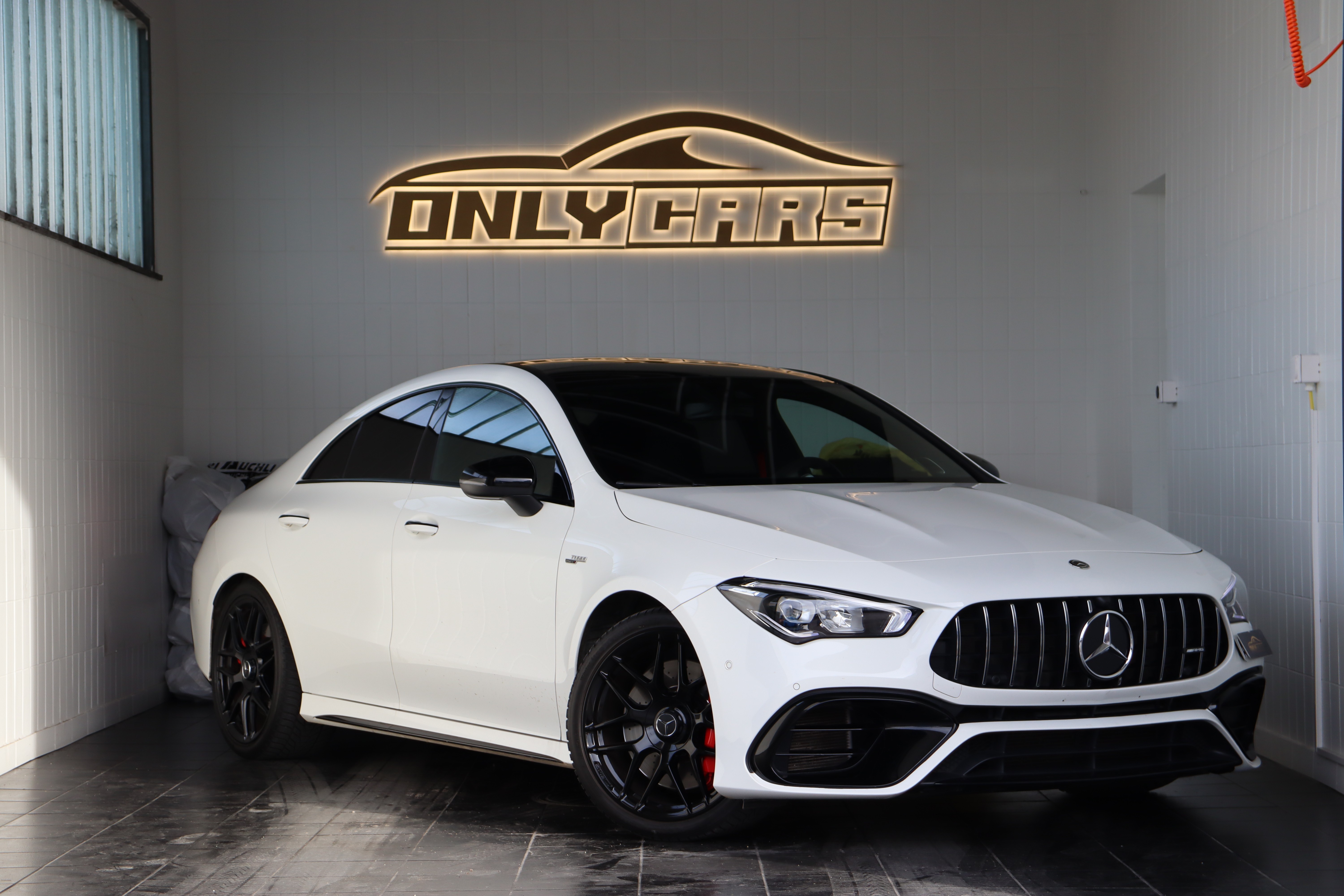 MERCEDES-BENZ CLA 45 S AMG 4Matic+ 8G-DCT