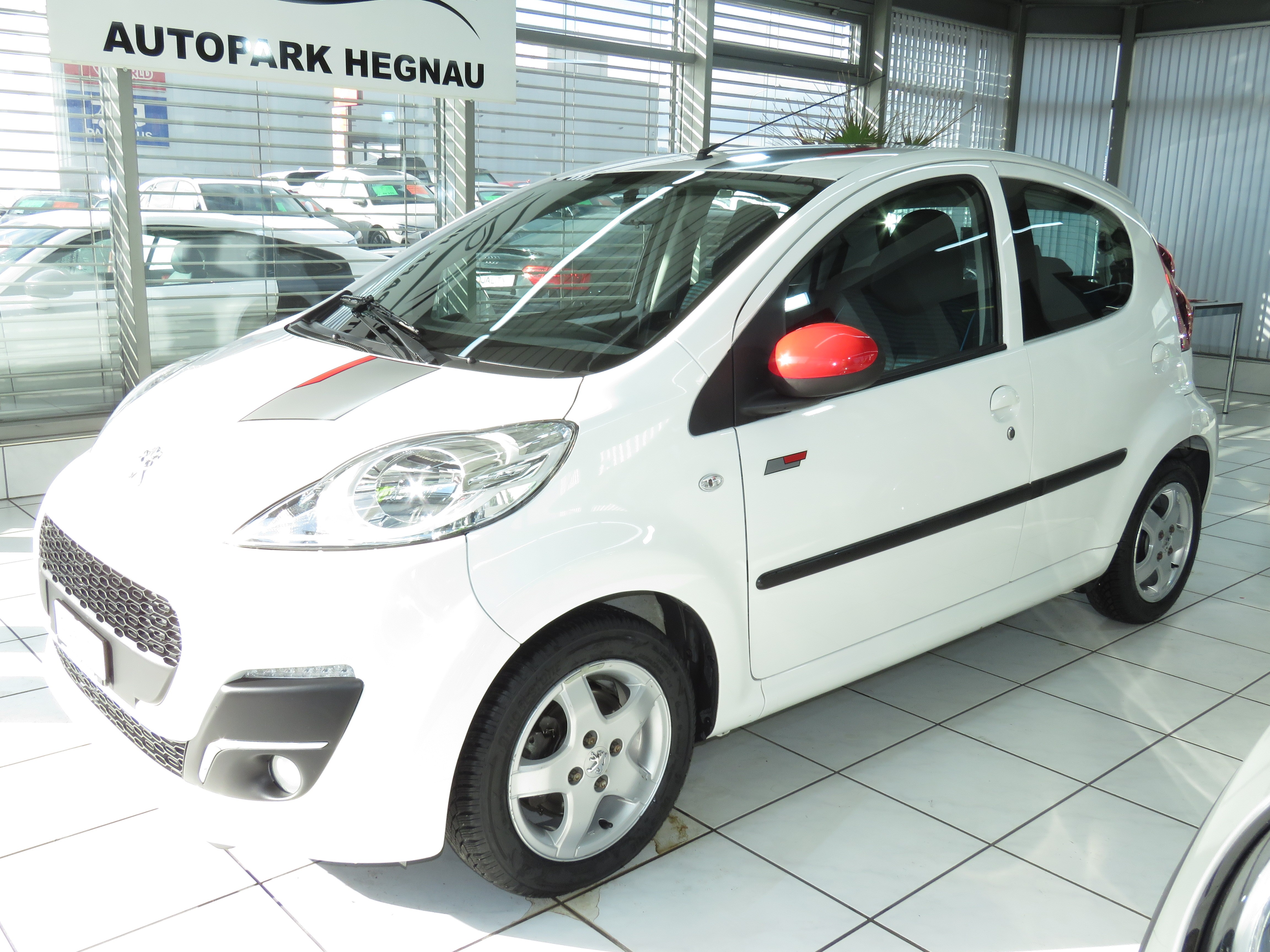 PEUGEOT 107 1.0 Active