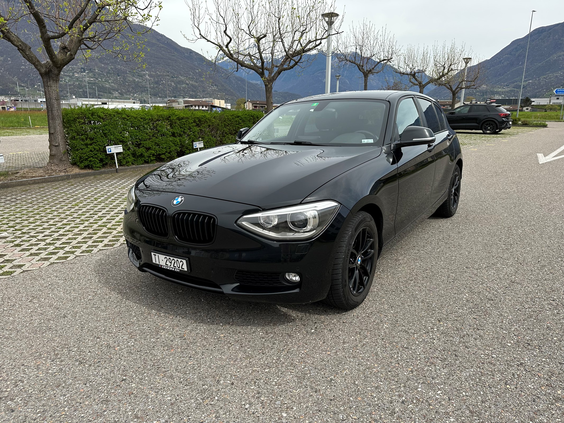 BMW 116i Sport Line Steptronic