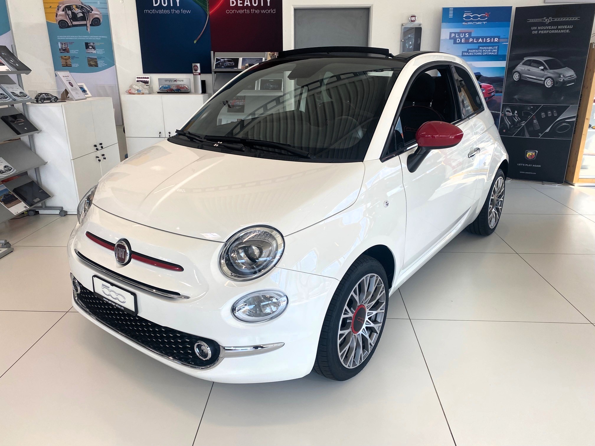 FIAT 500C 1.0 N3 MildHybrid Red