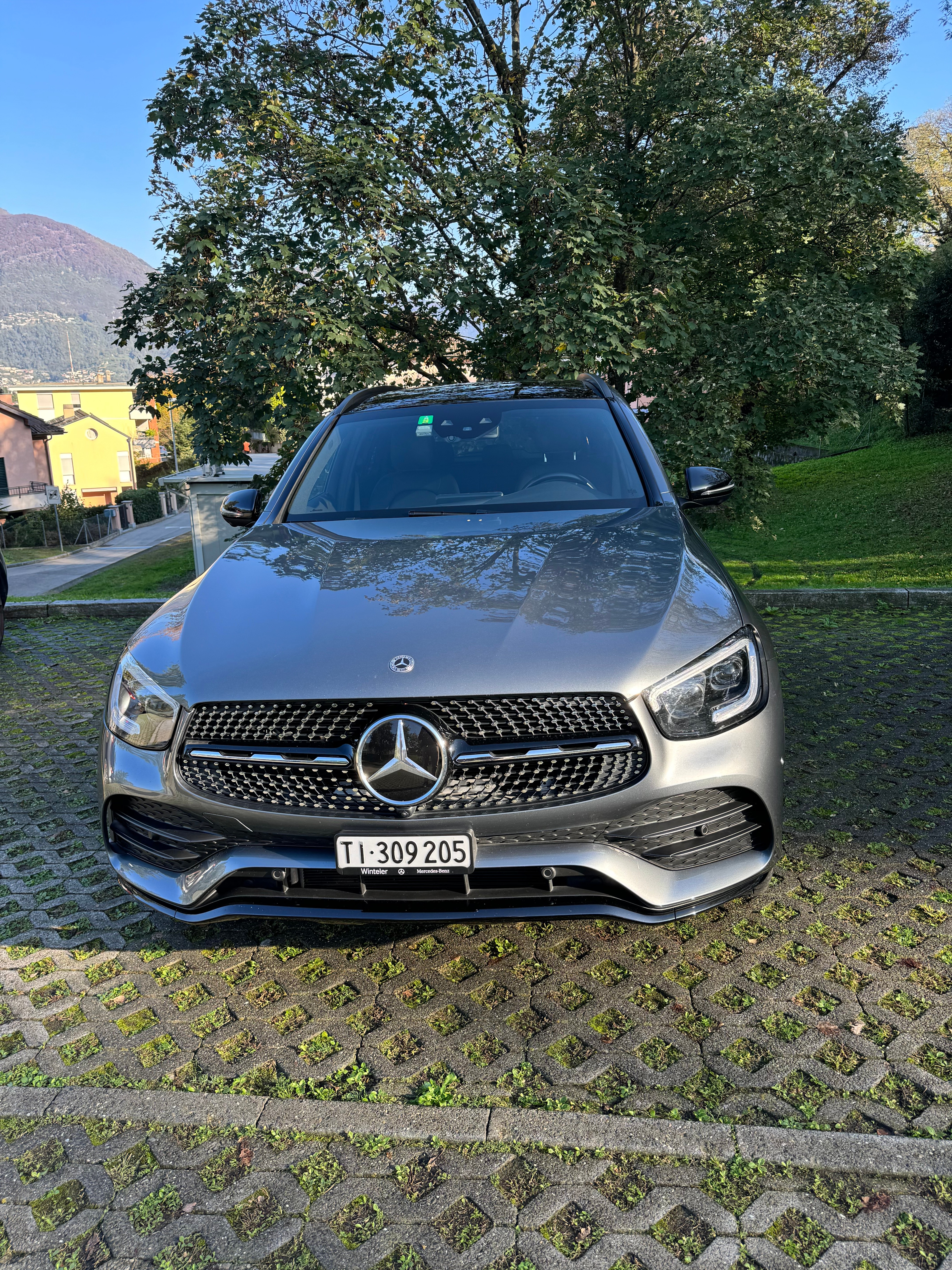 MERCEDES-BENZ GLC 300 d AMG Line 4Matic 9G-Tronic