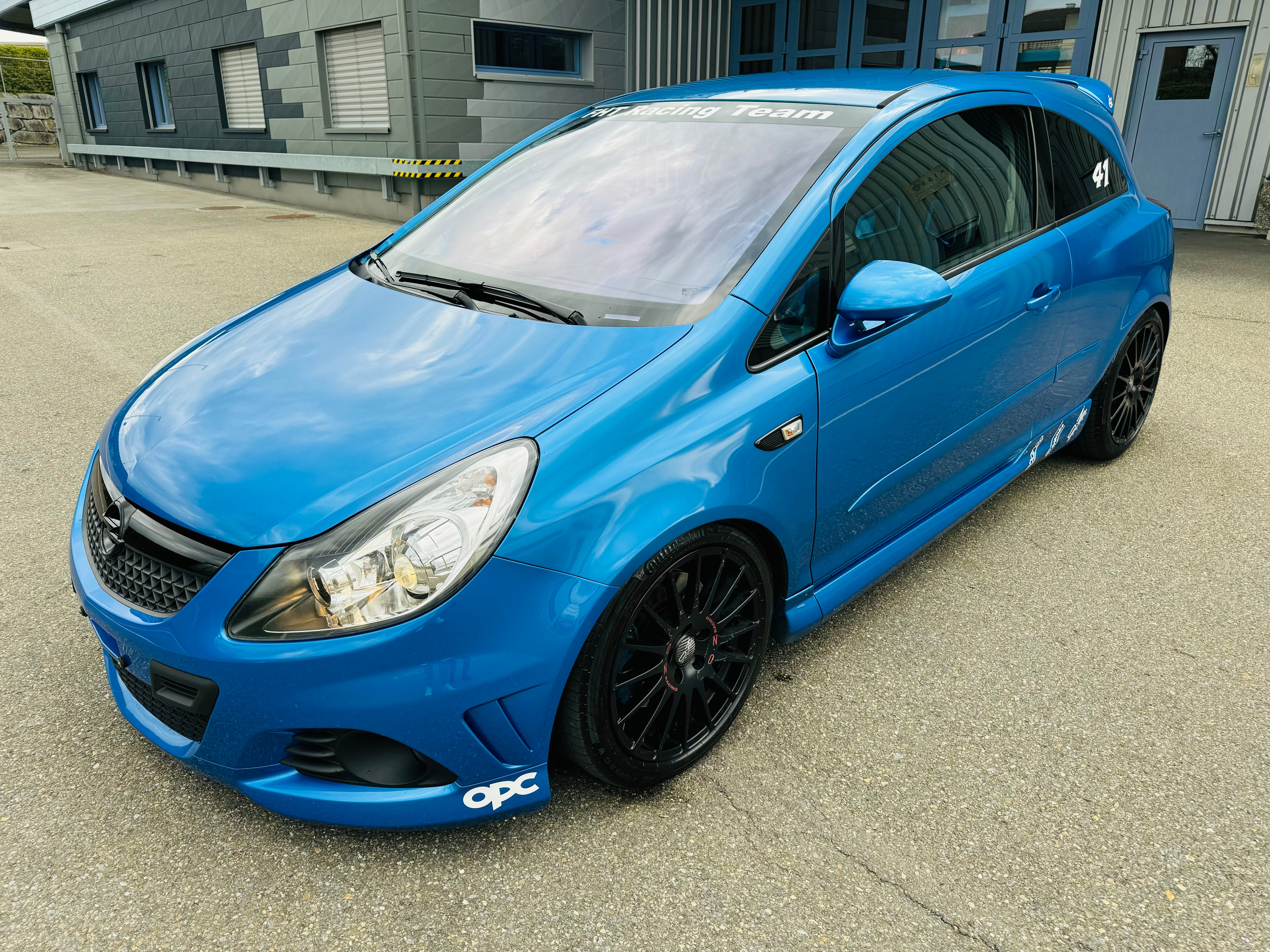 OPEL Corsa 1.6 Turbo OPC