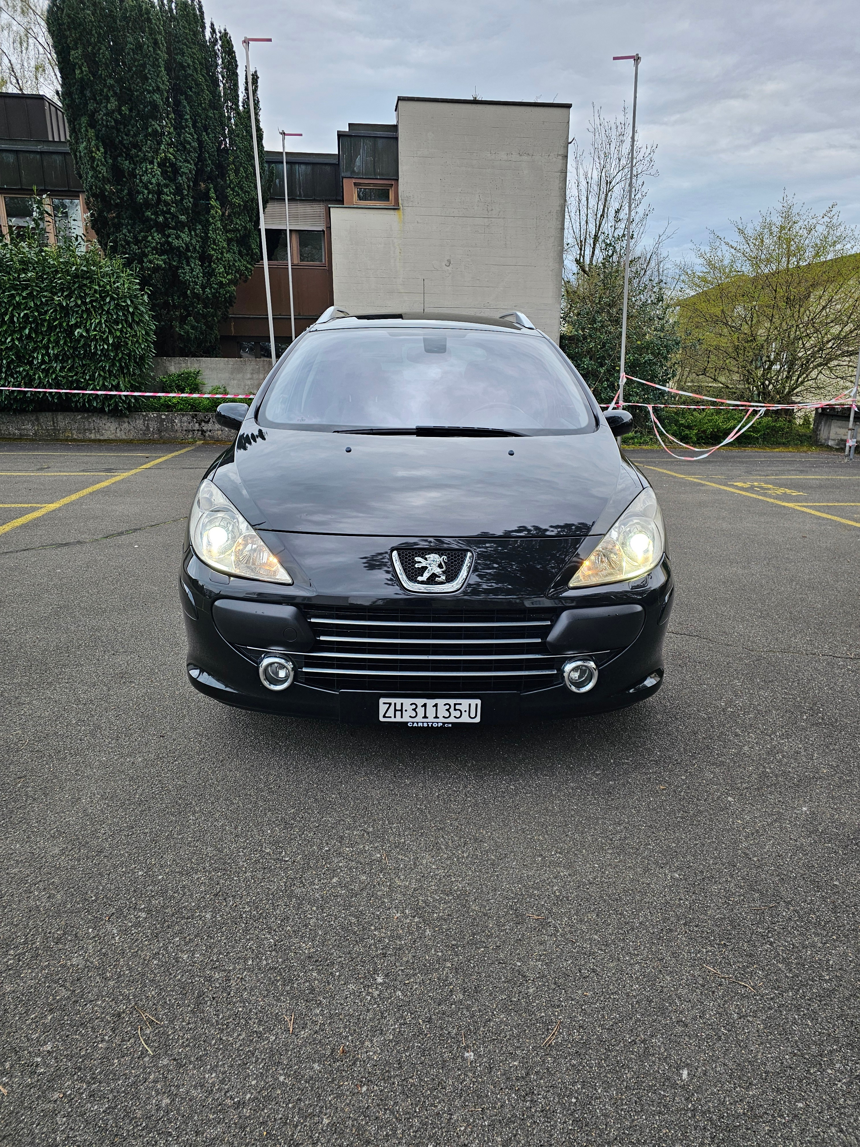 PEUGEOT 307