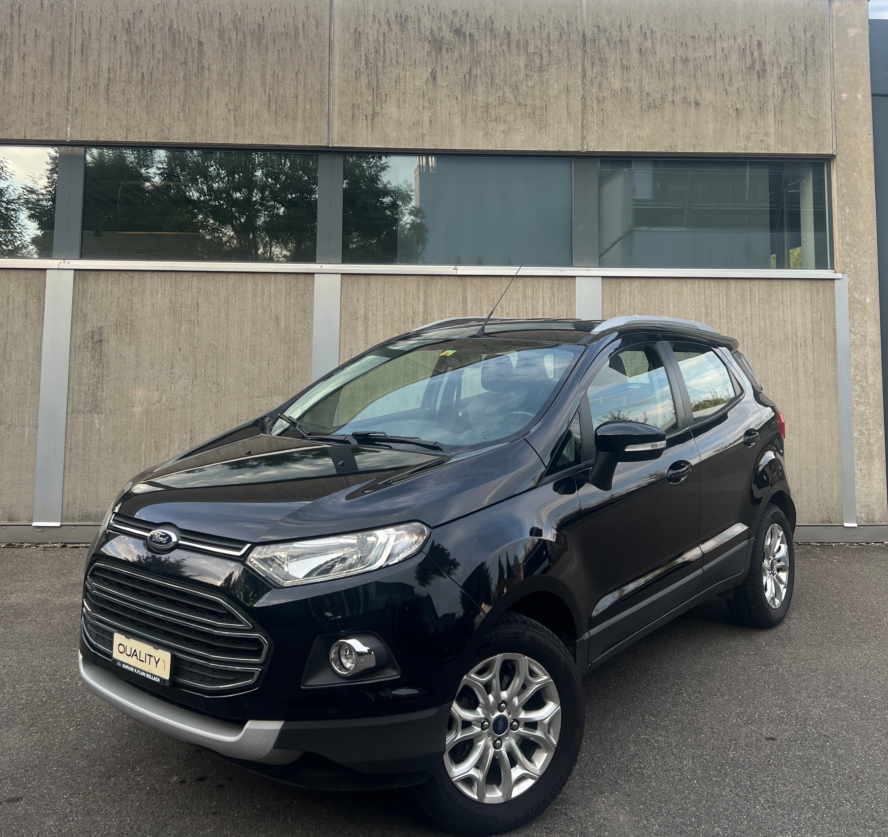 FORD EcoSport 1.0 SCTi Titanium