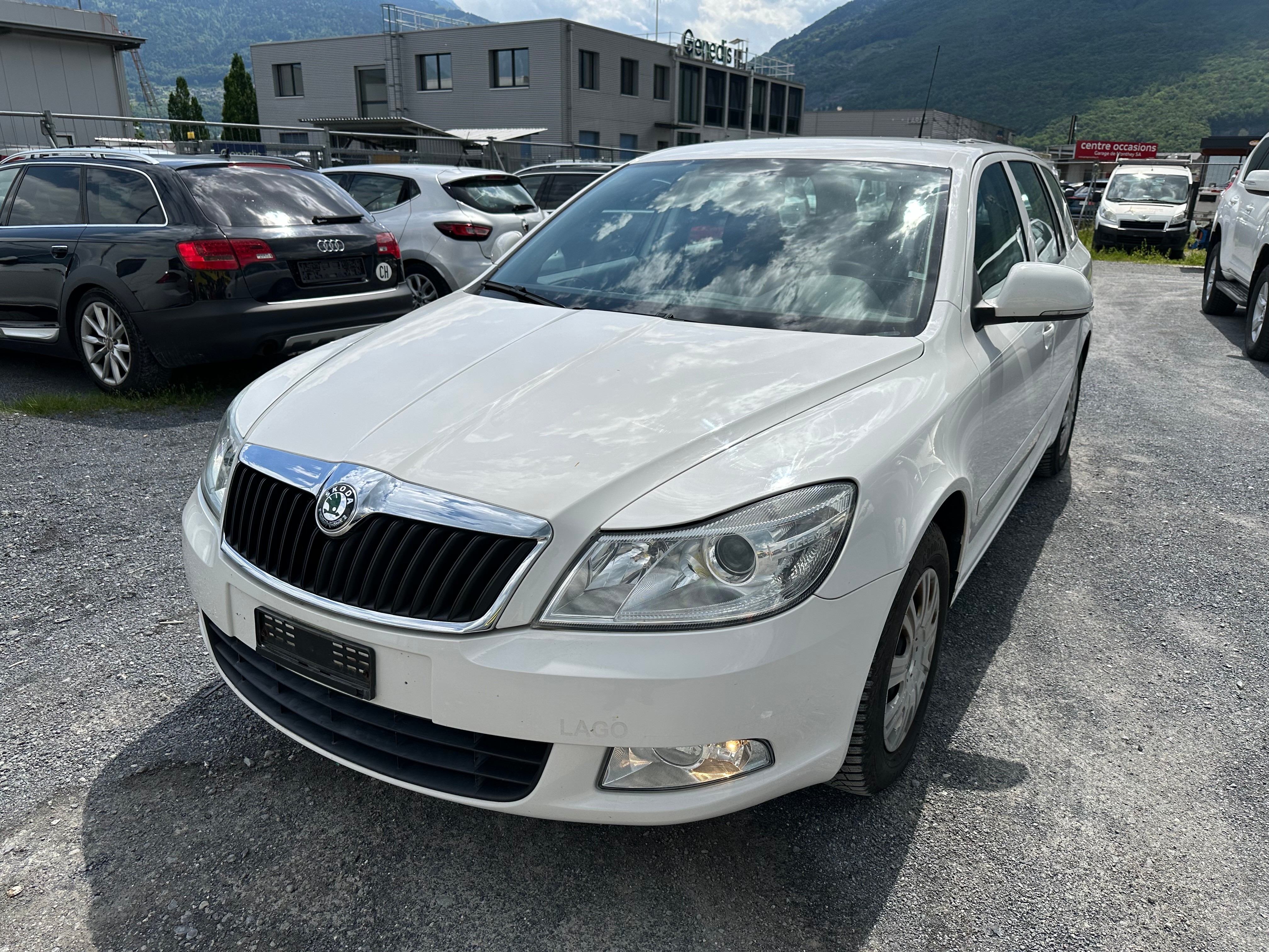 SKODA Octavia Combi 2.0 TDI Ambition 4x4 DSG