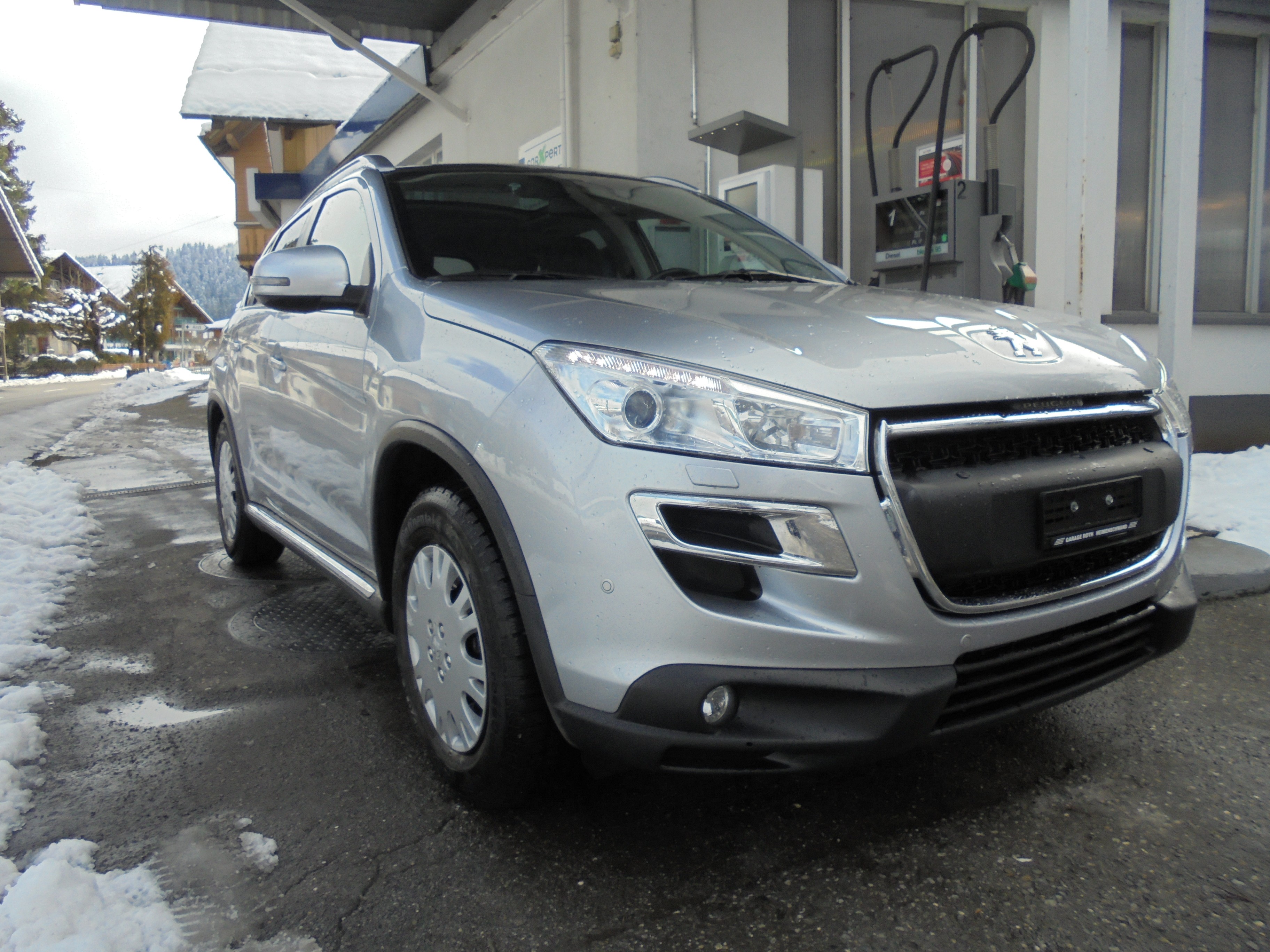 PEUGEOT 4008 1.6 HDi Allure 4WD