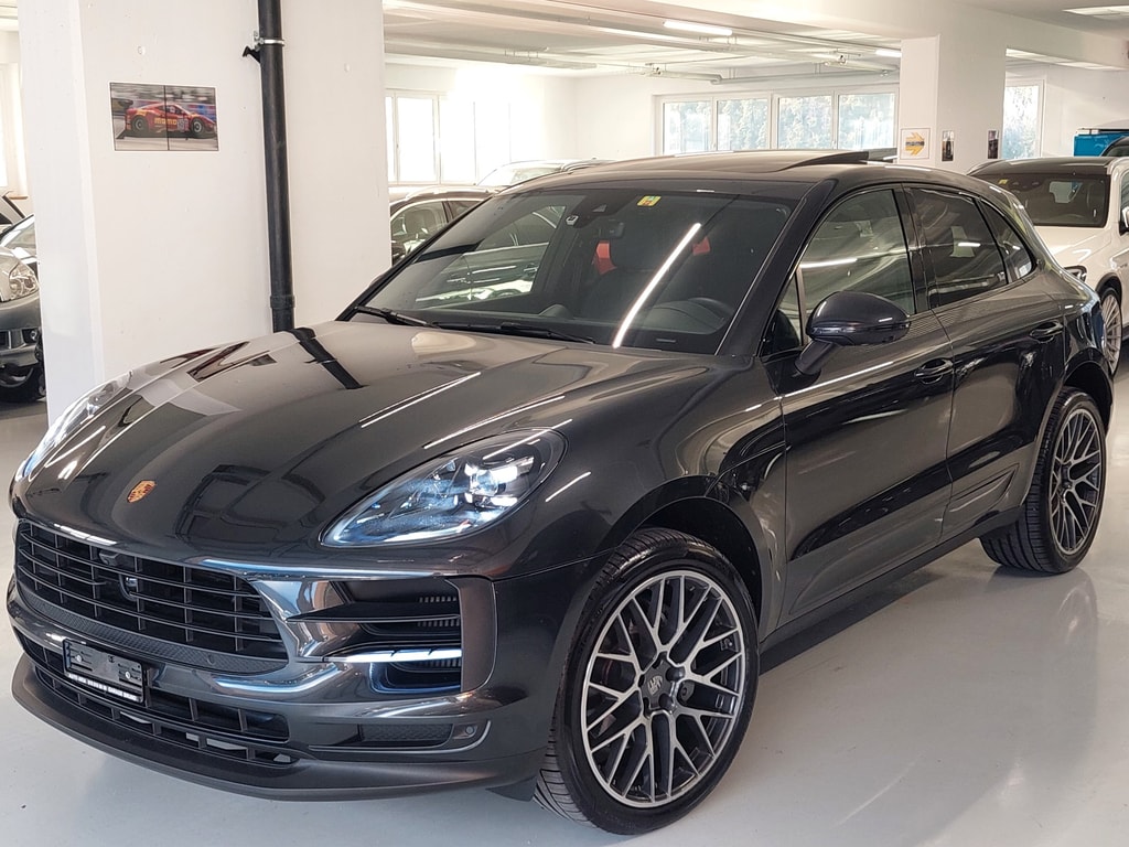 PORSCHE Macan S PDK