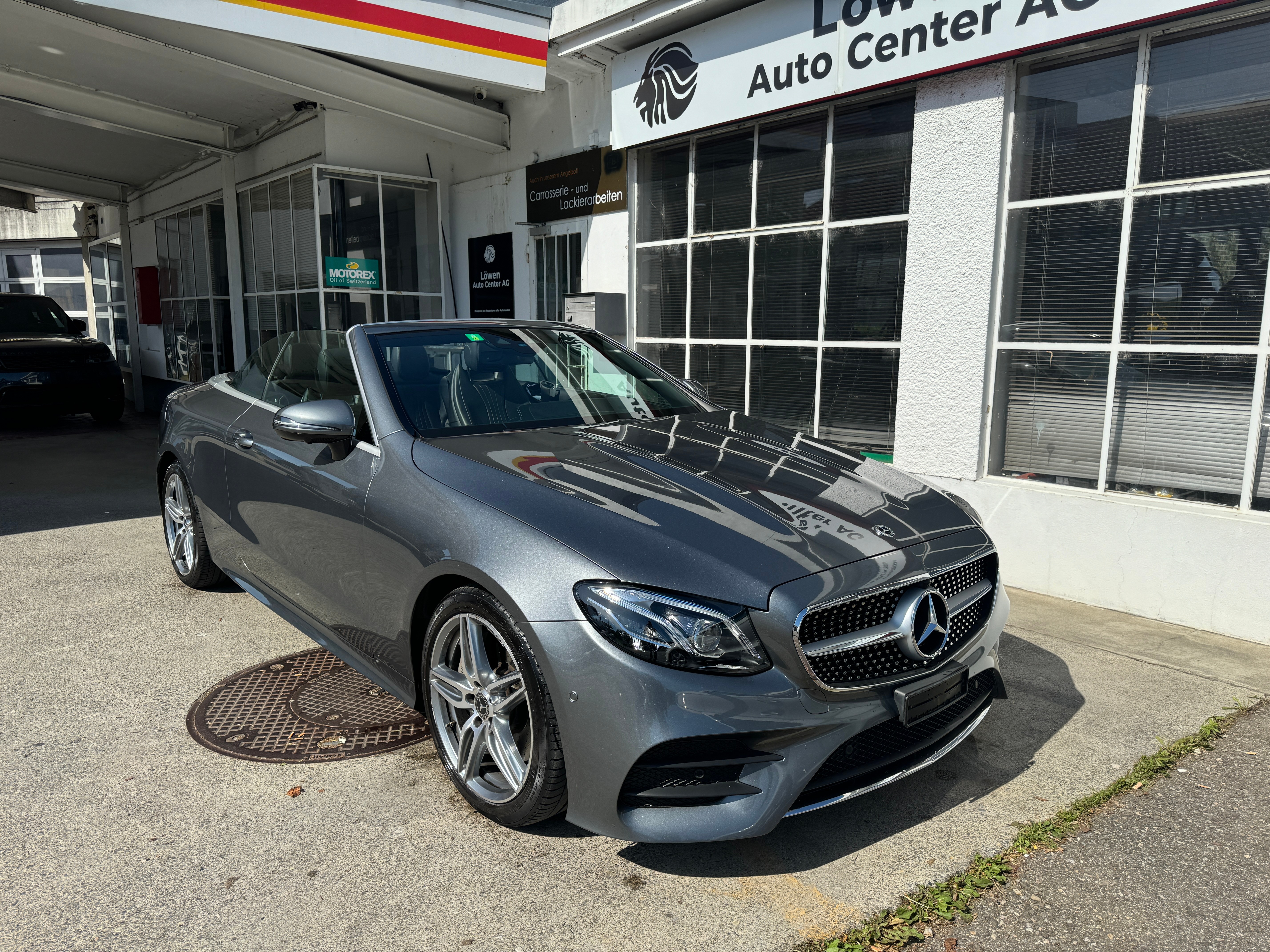 MERCEDES-BENZ E 300 Cabriolet AMG Line 9G-Tronic