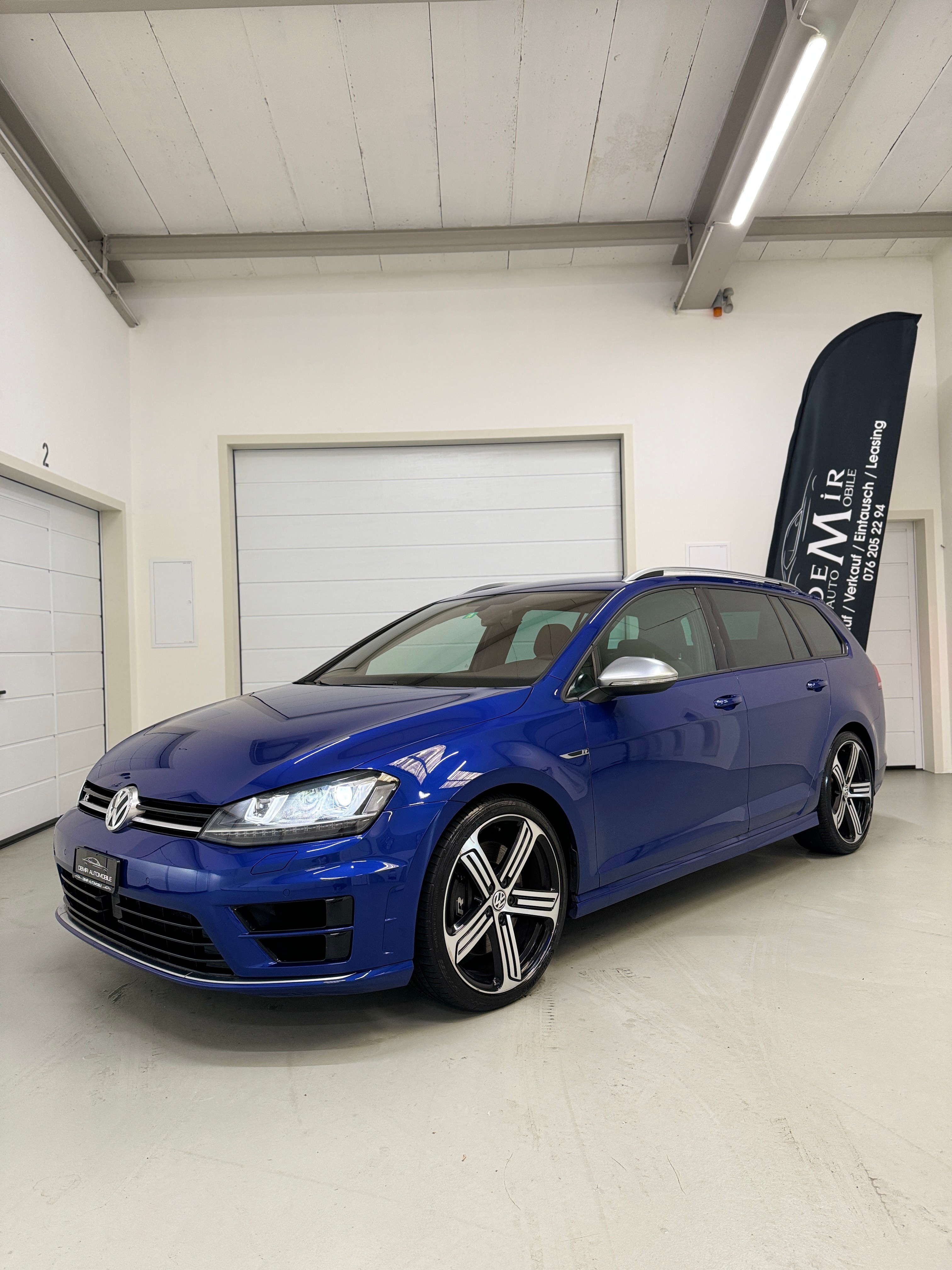 VW Golf Variant 2.0 TSI R 4 Motion DSG