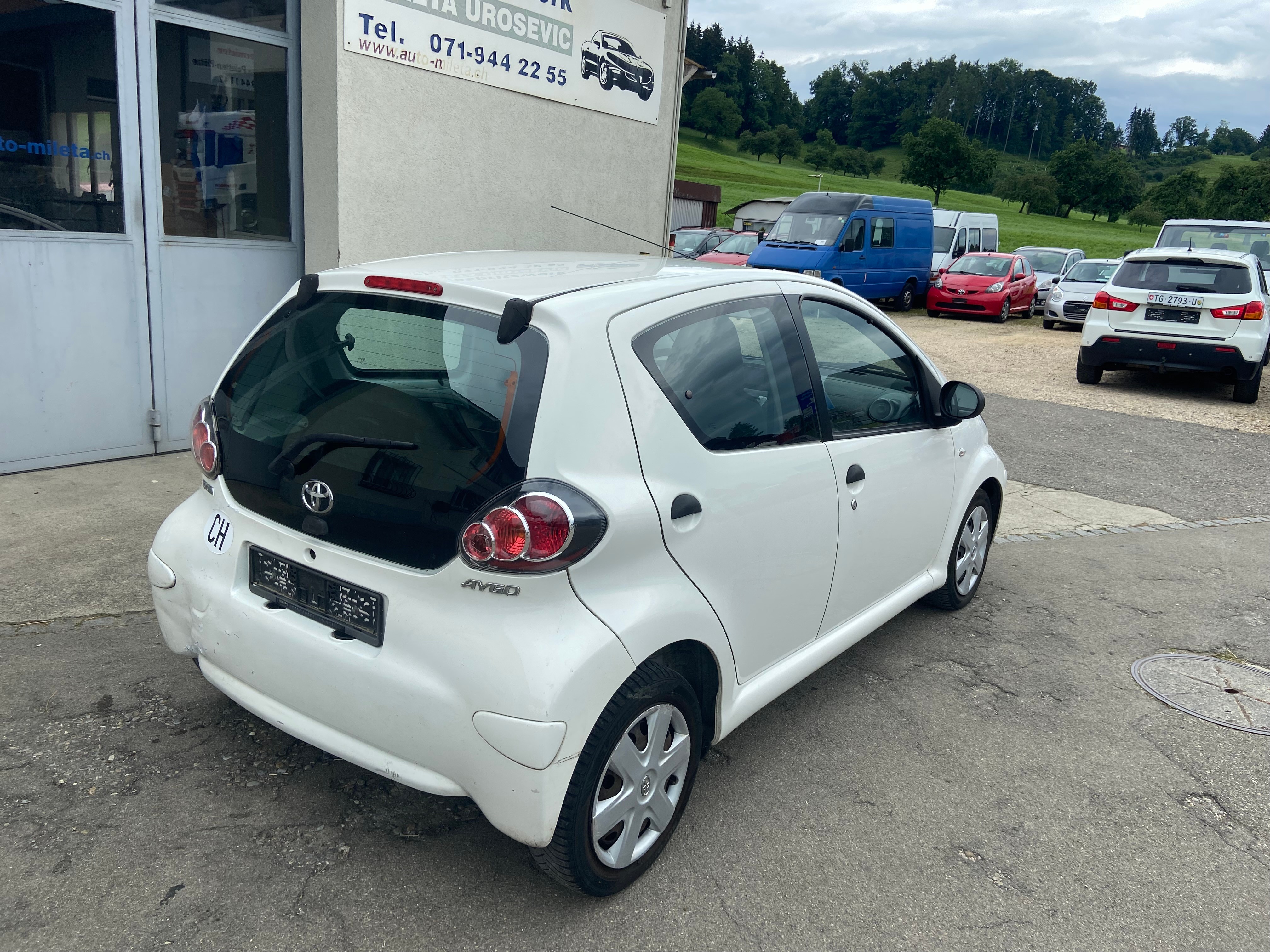 TOYOTA Aygo 1.0 Linea Luna