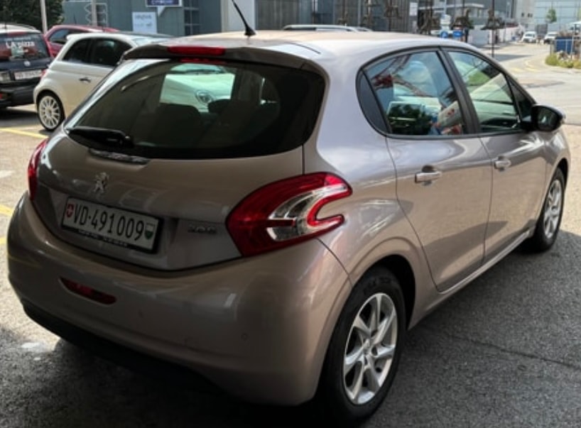 PEUGEOT 208 1.2 VTI Access