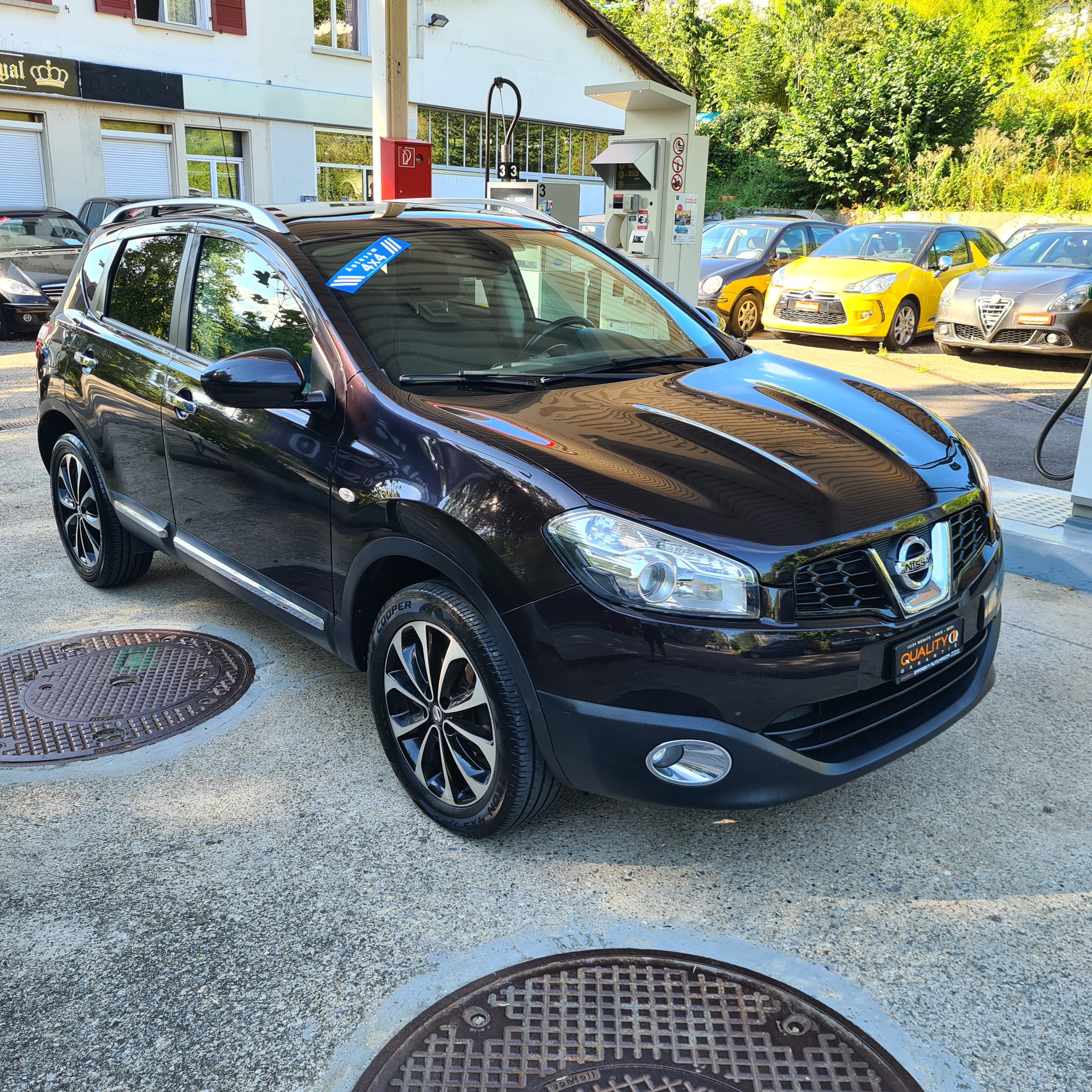 NISSAN QASHQAI 2.0 essence ??