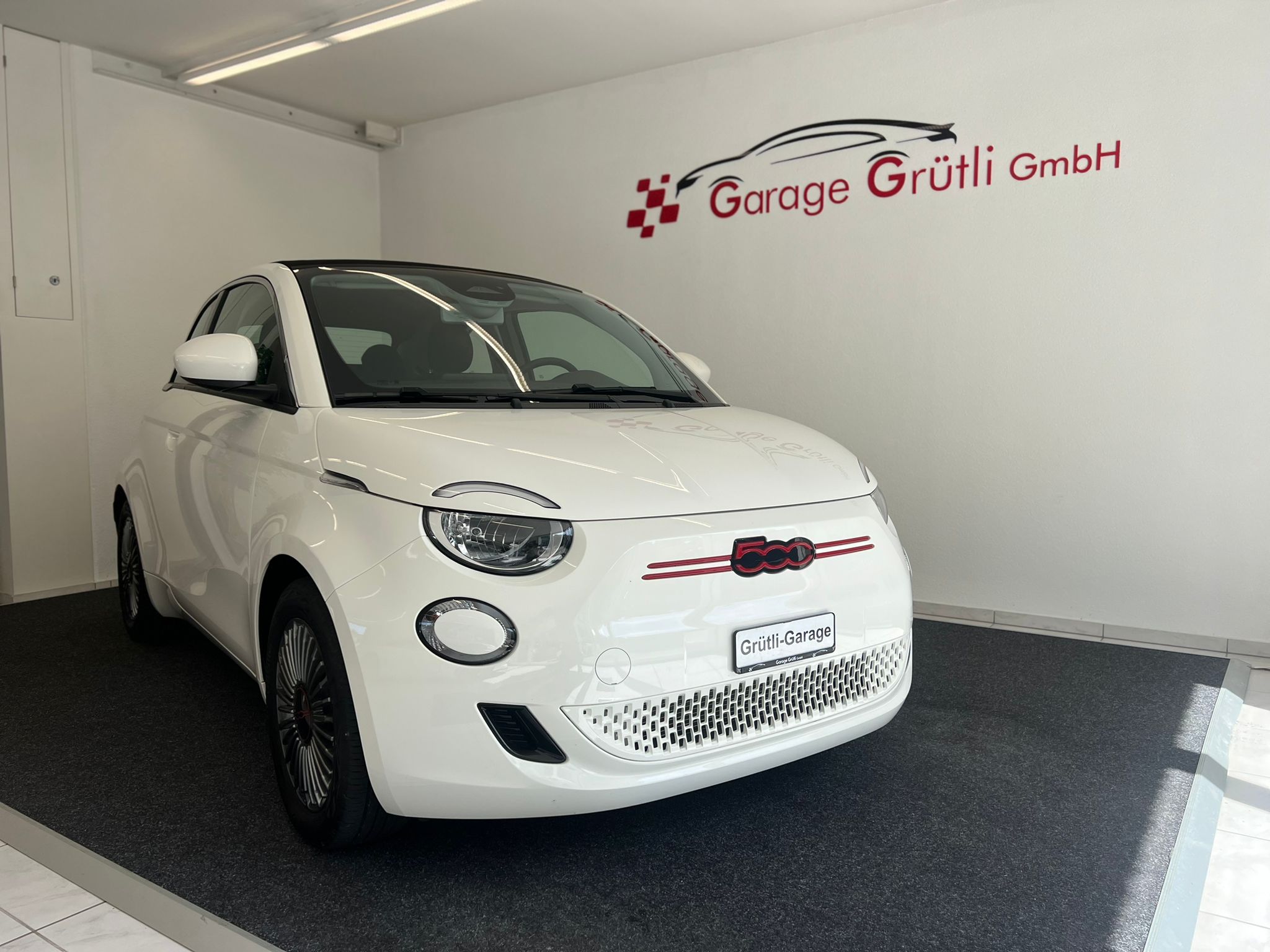 FIAT 500 C electric 87 kW Swiss Edition CH FZ