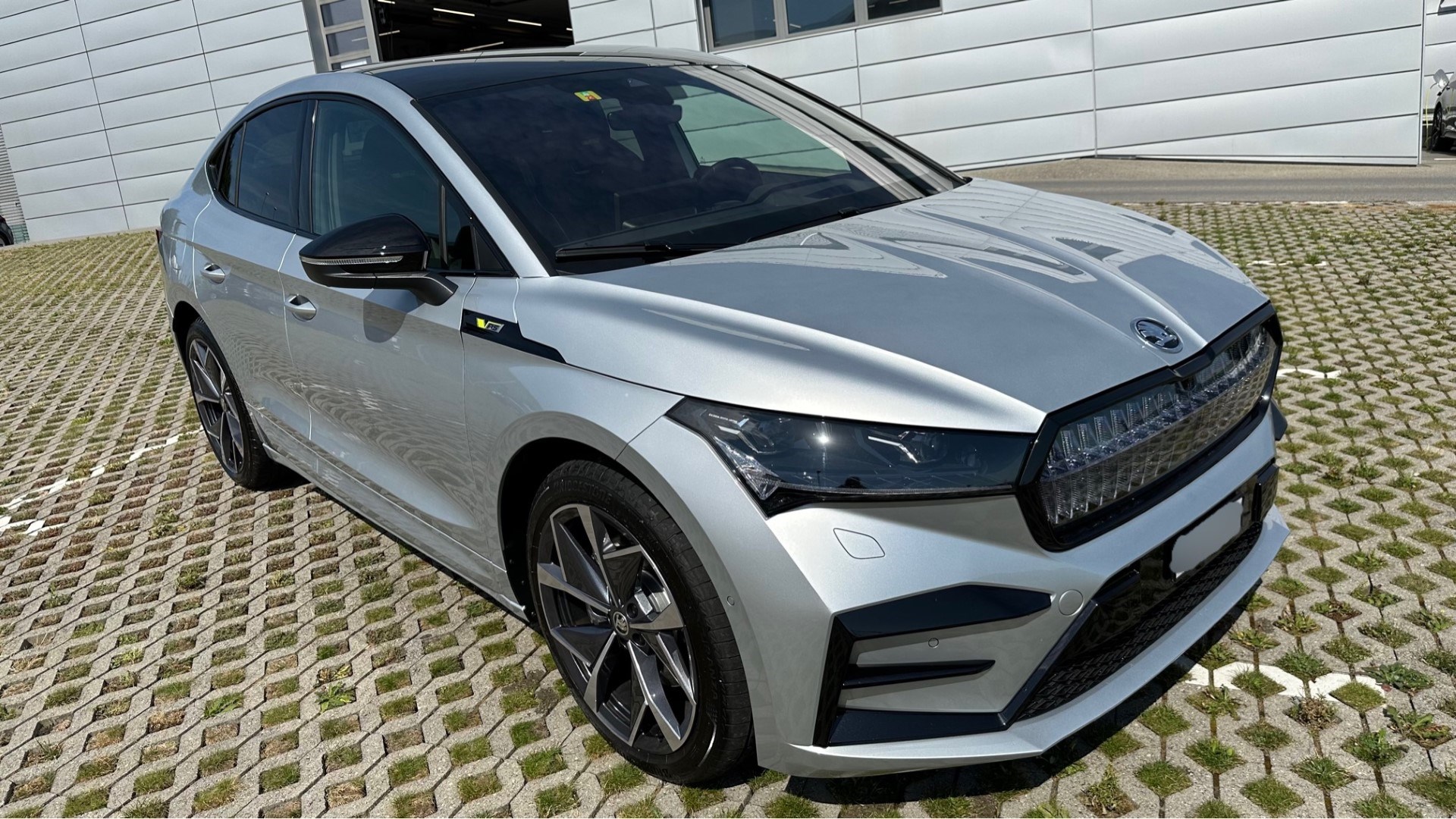 SKODA Enyaq 80x RS iV