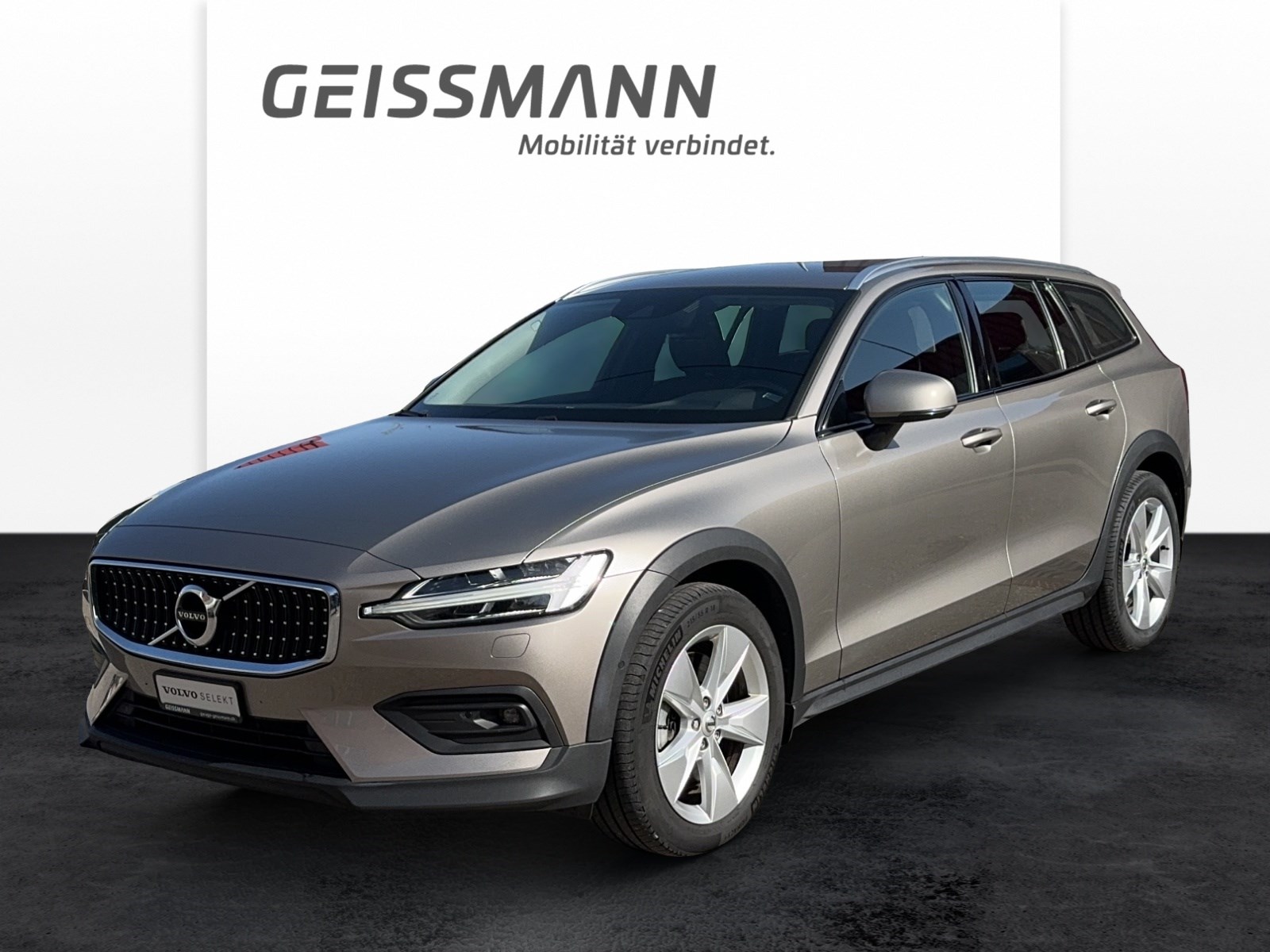 VOLVO V60 Cross Country 2.0 B4 AWD