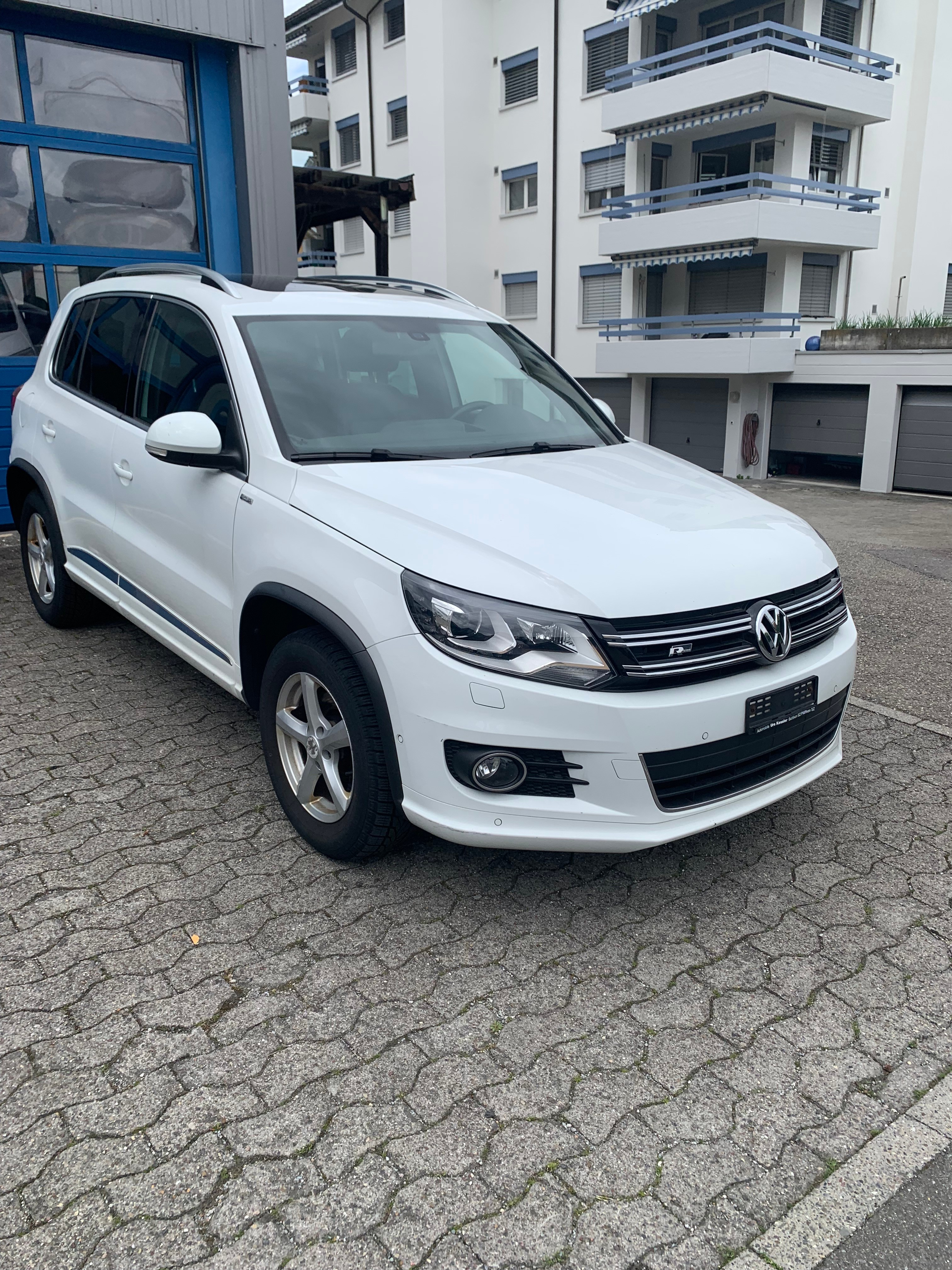 VW Tiguan 1.4 TSI R-Line Design 4Motion