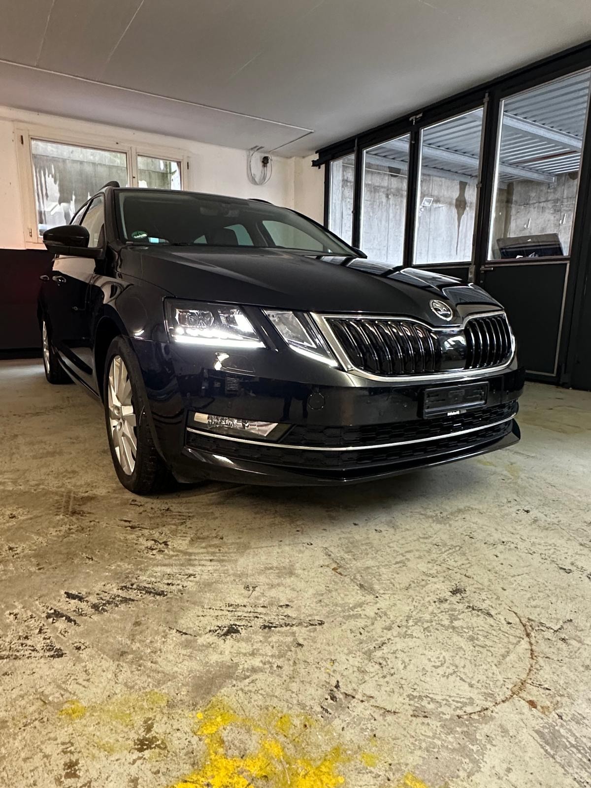 SKODA Octavia Combi 2.0 TDI Style 4x4