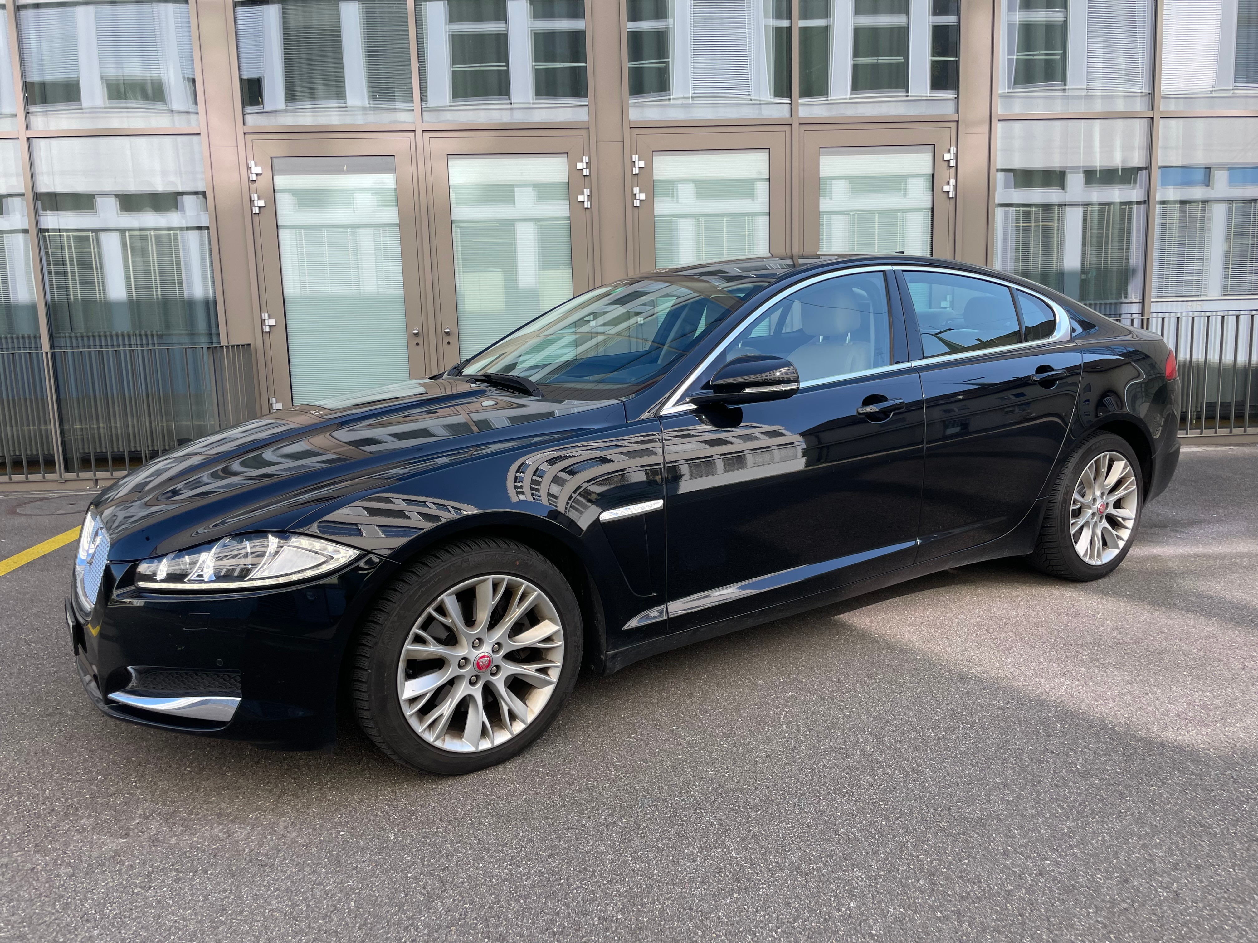 JAGUAR XF 3.0d V6