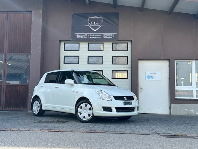 SUZUKI Swift 1.3i 16V GL Top 4x4