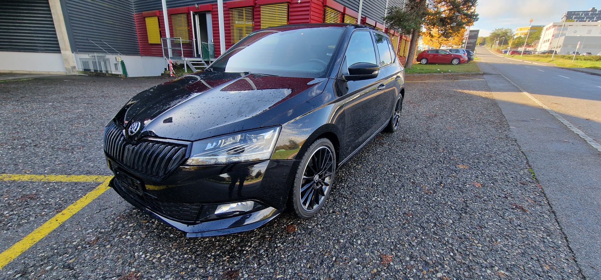 SKODA Fabia 1.0 TSI Monte Carlo DSG AUTOMAT / NAVI / PANORAMA / CH