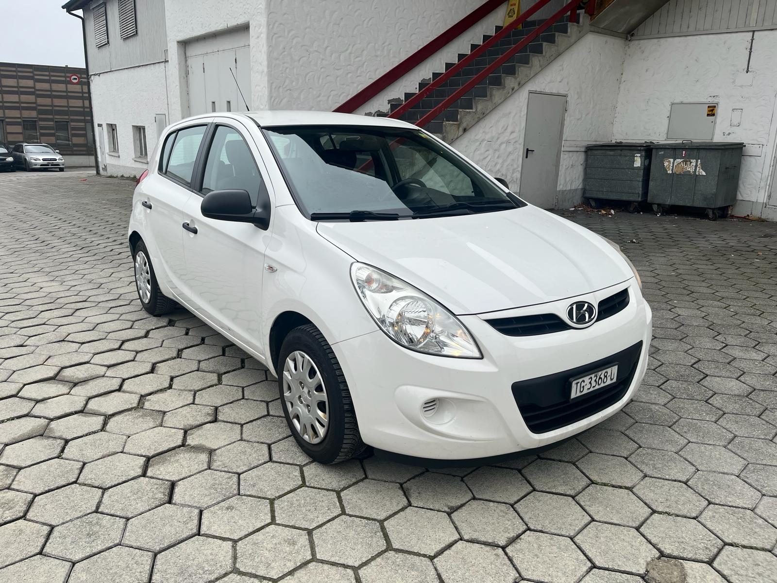 HYUNDAI i20 1.2 Comfort