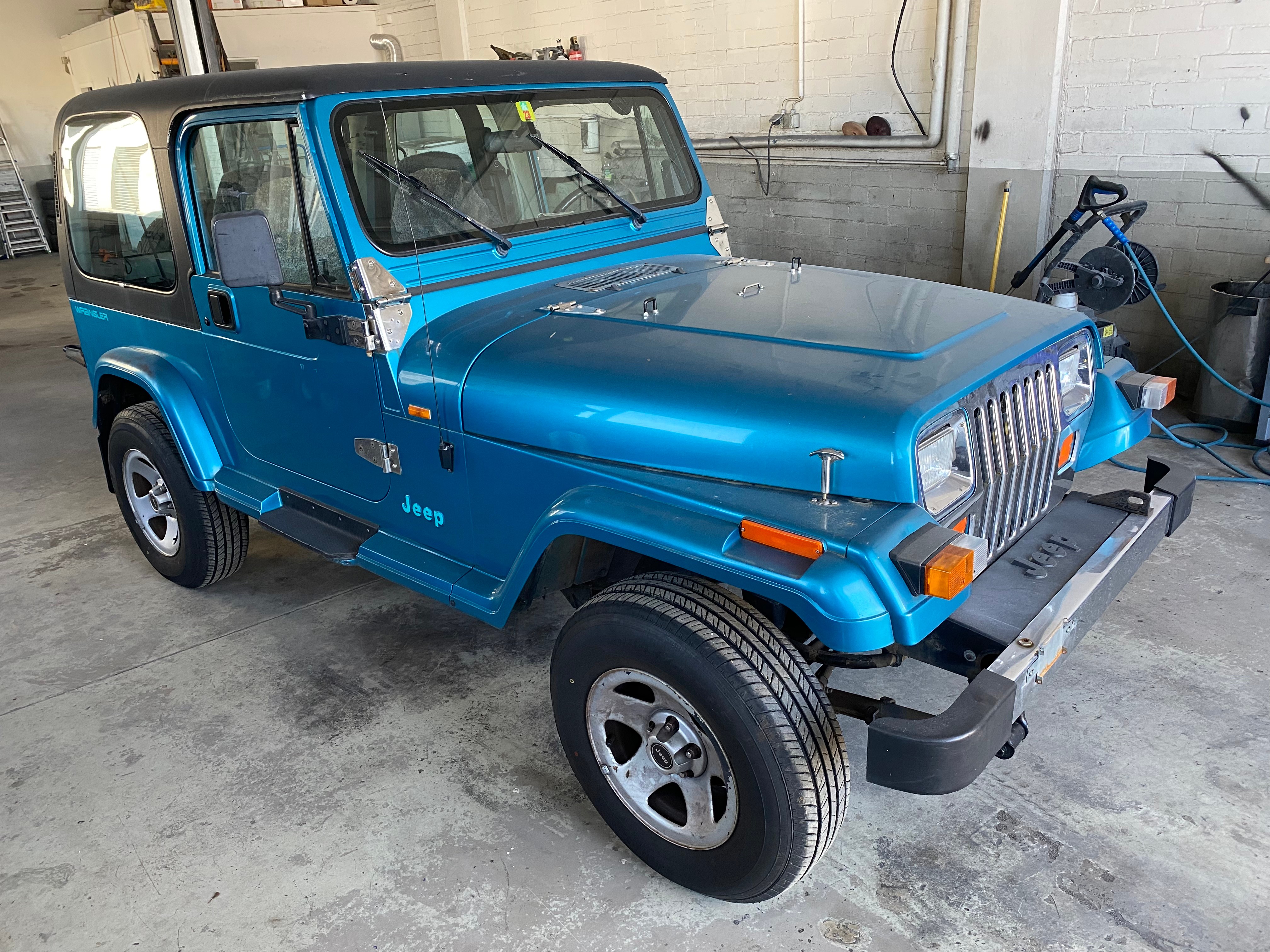 JEEP Wrangler 4.0 Laredo