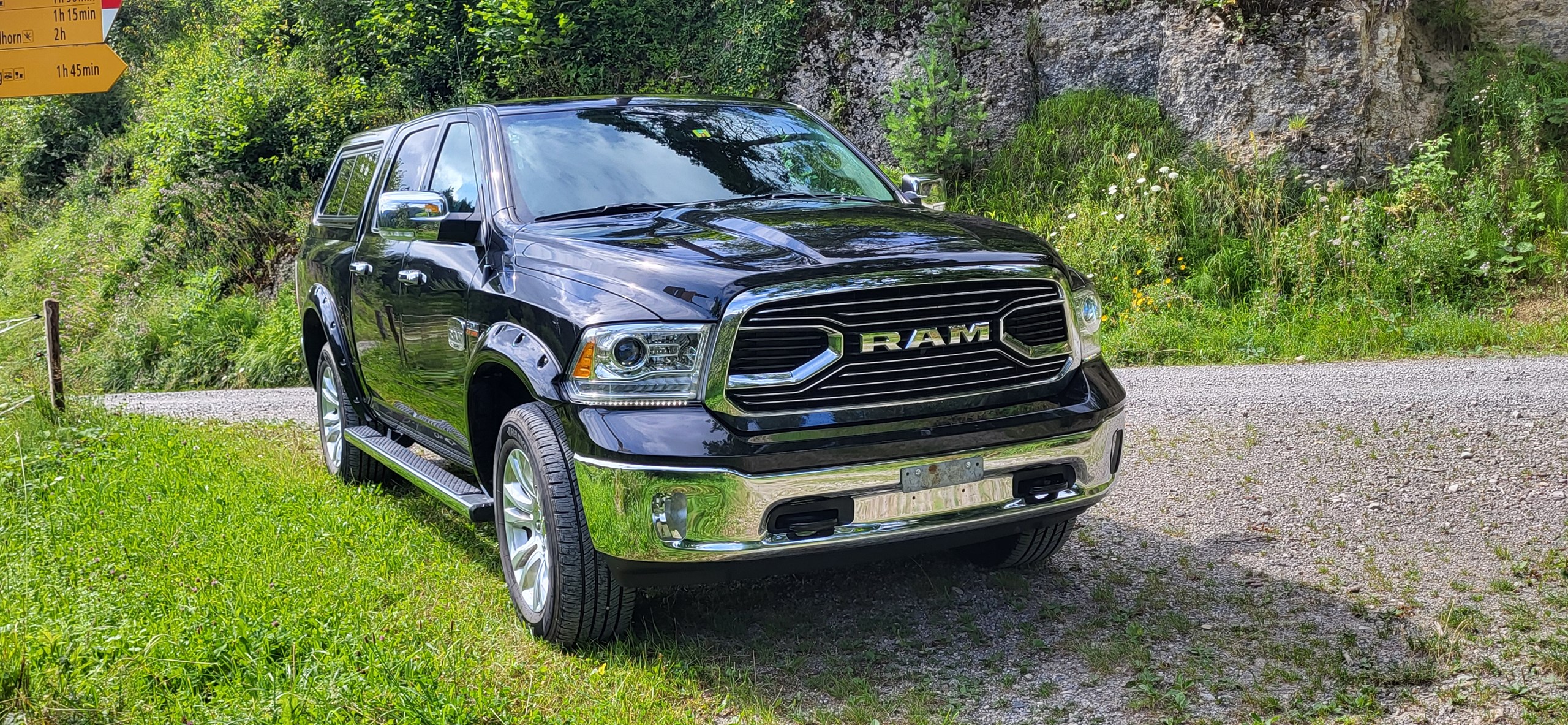 DODGE Ram 1500 Crew Cab