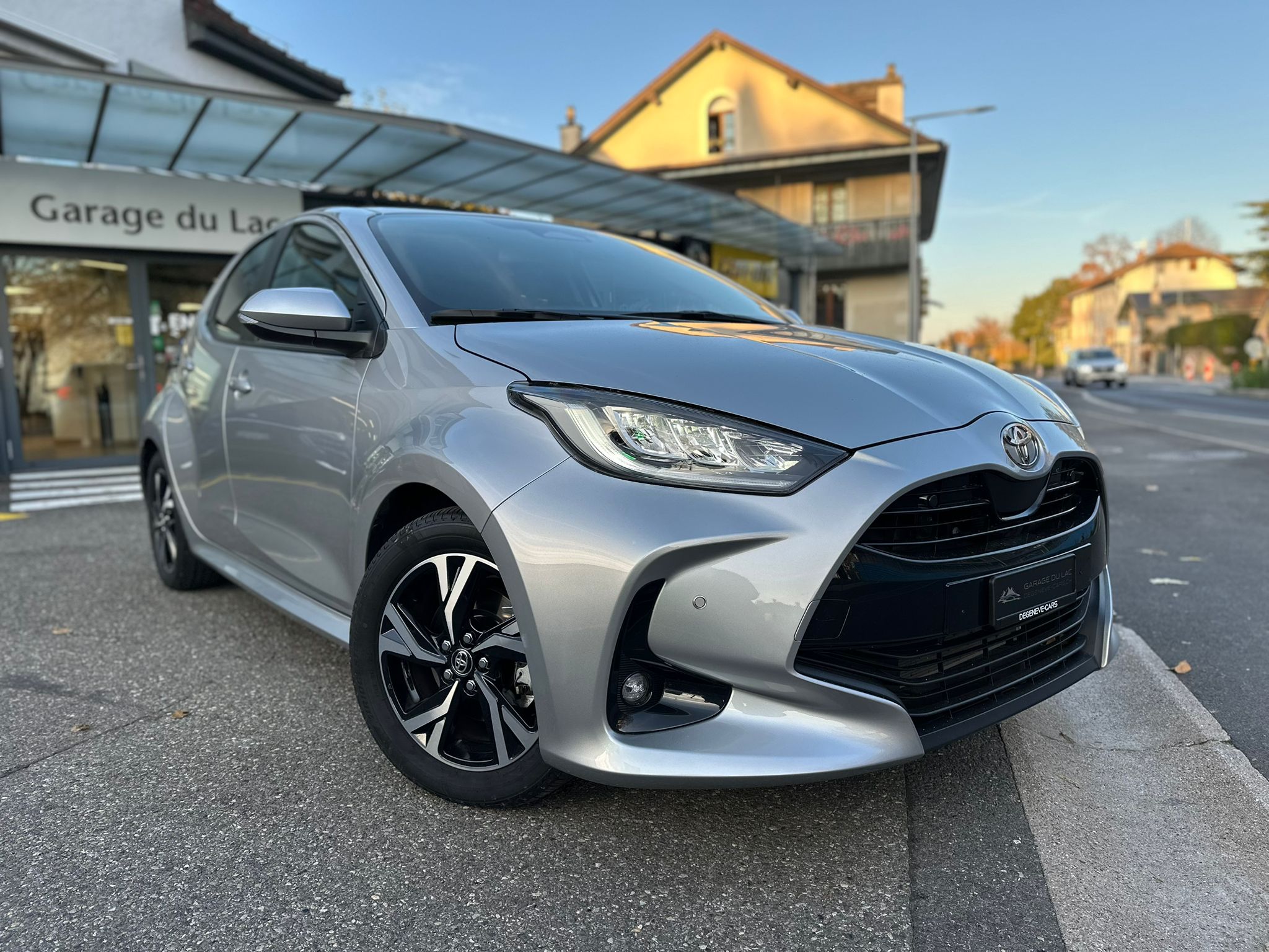 TOYOTA Yaris 1.5 Trend e-CVT