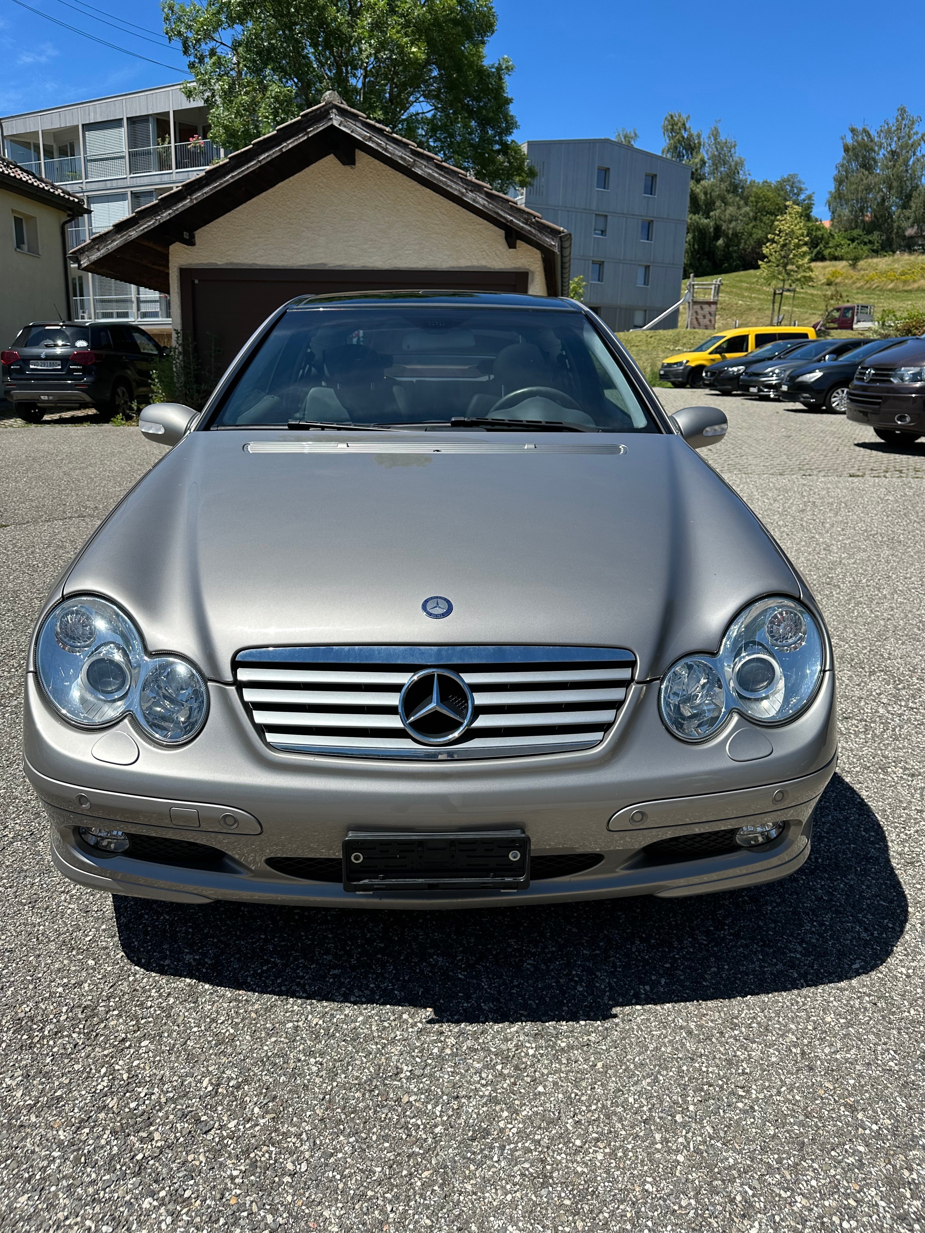 MERCEDES-BENZ C 320