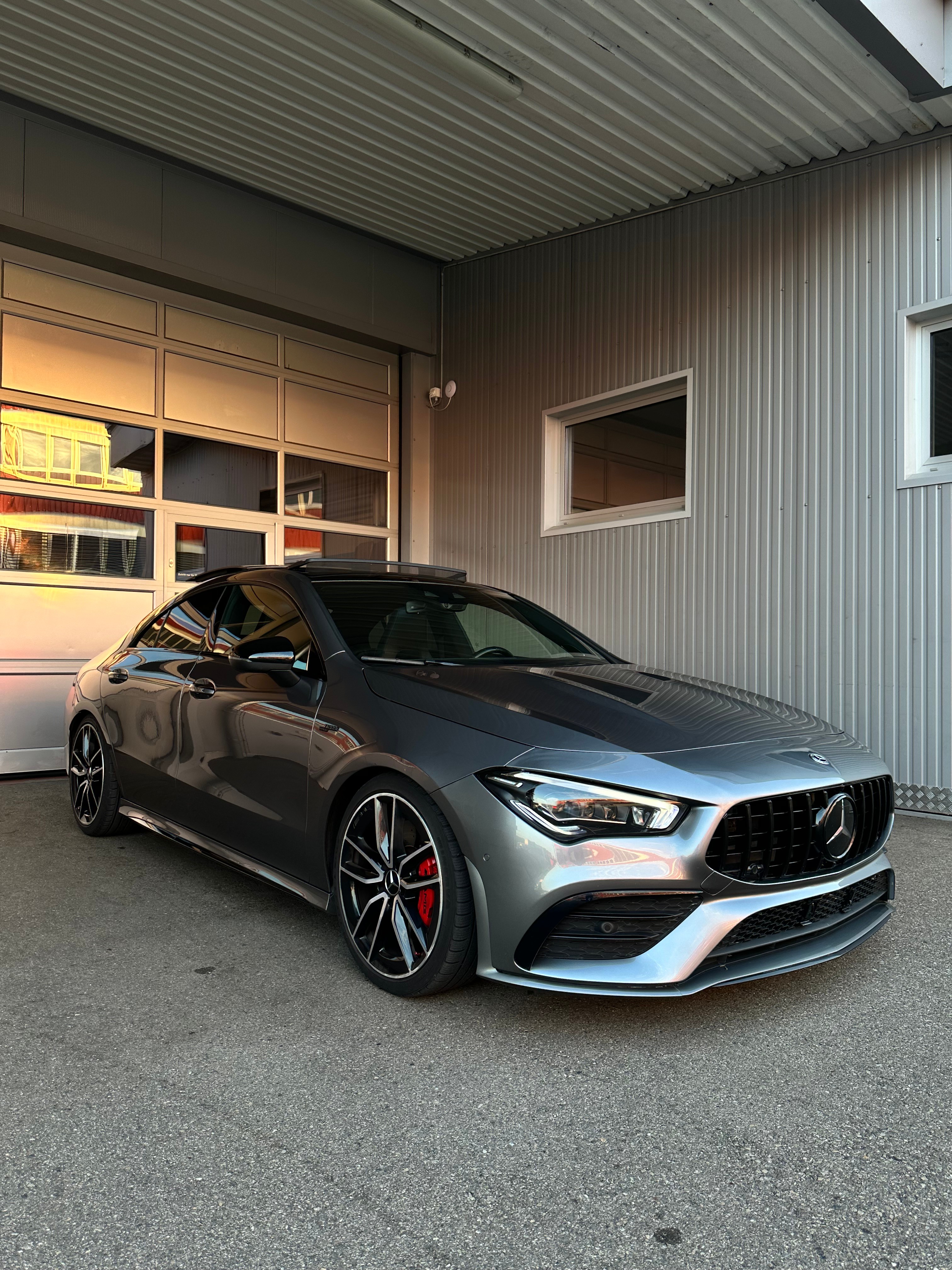 MERCEDES-BENZ CLA 35 AMG 4Matic 7G-DCT