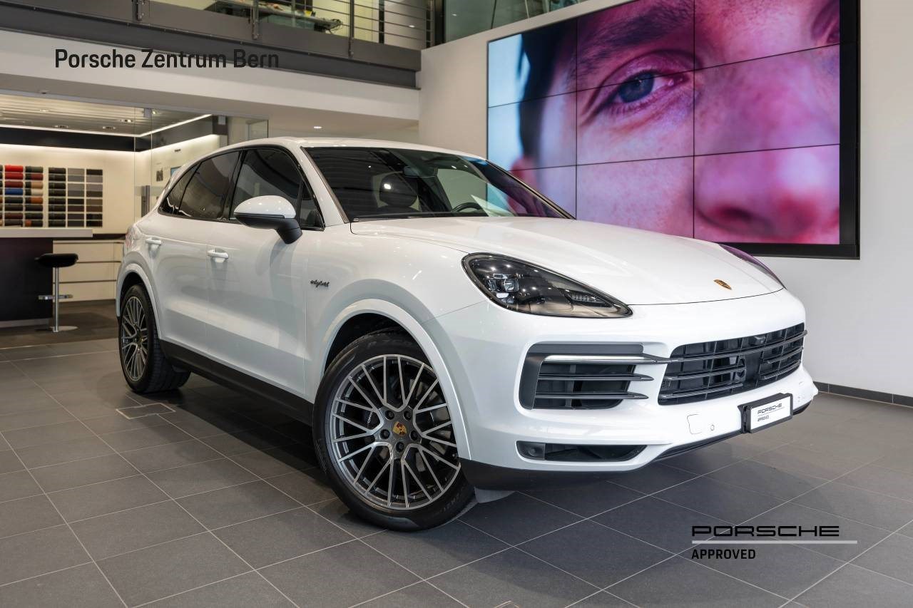 PORSCHE CAYENNE E-HYBRID