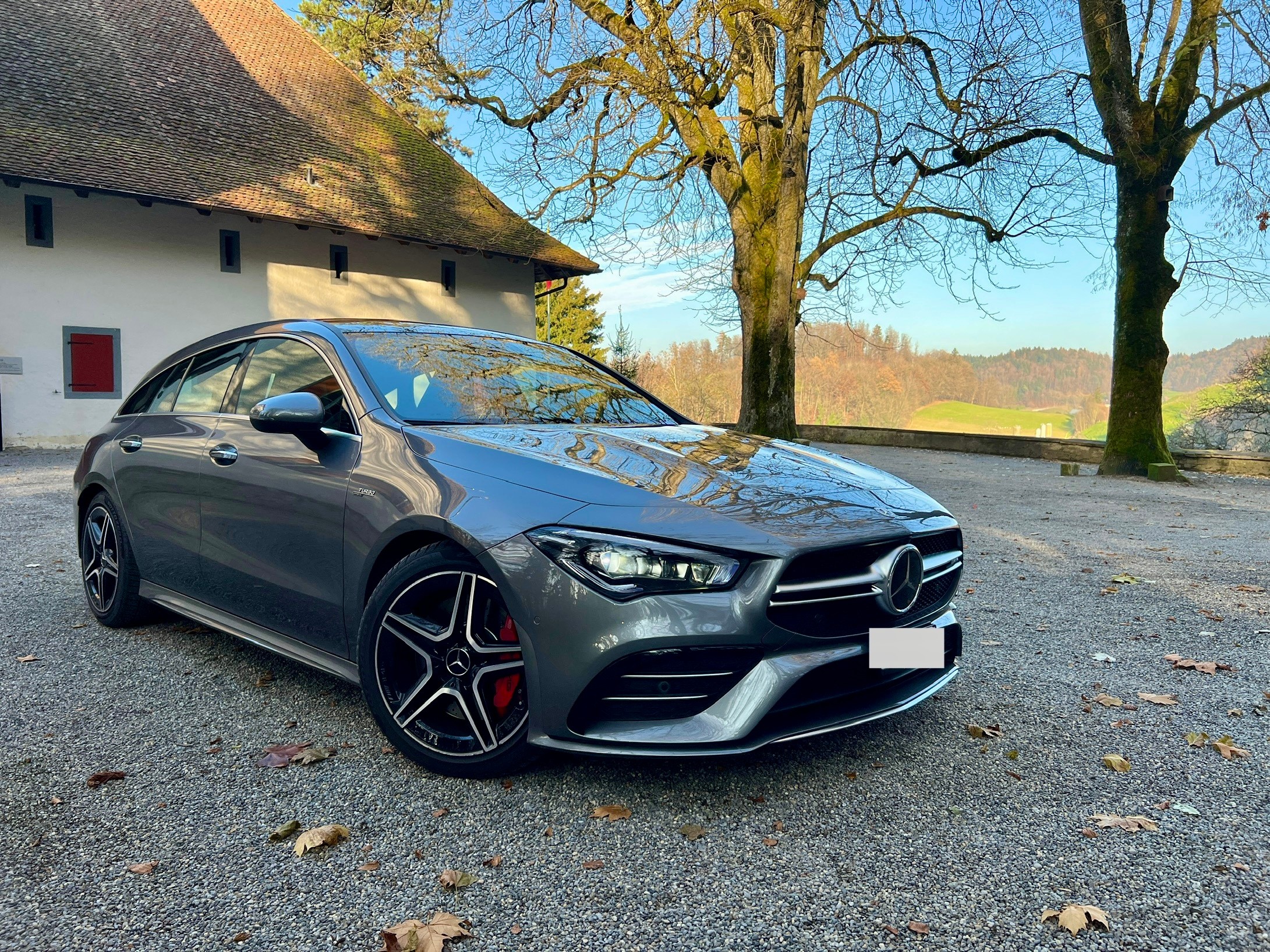 MERCEDES-BENZ CLA Shooting Brake 35 AMG 4Matic 7G-DCT