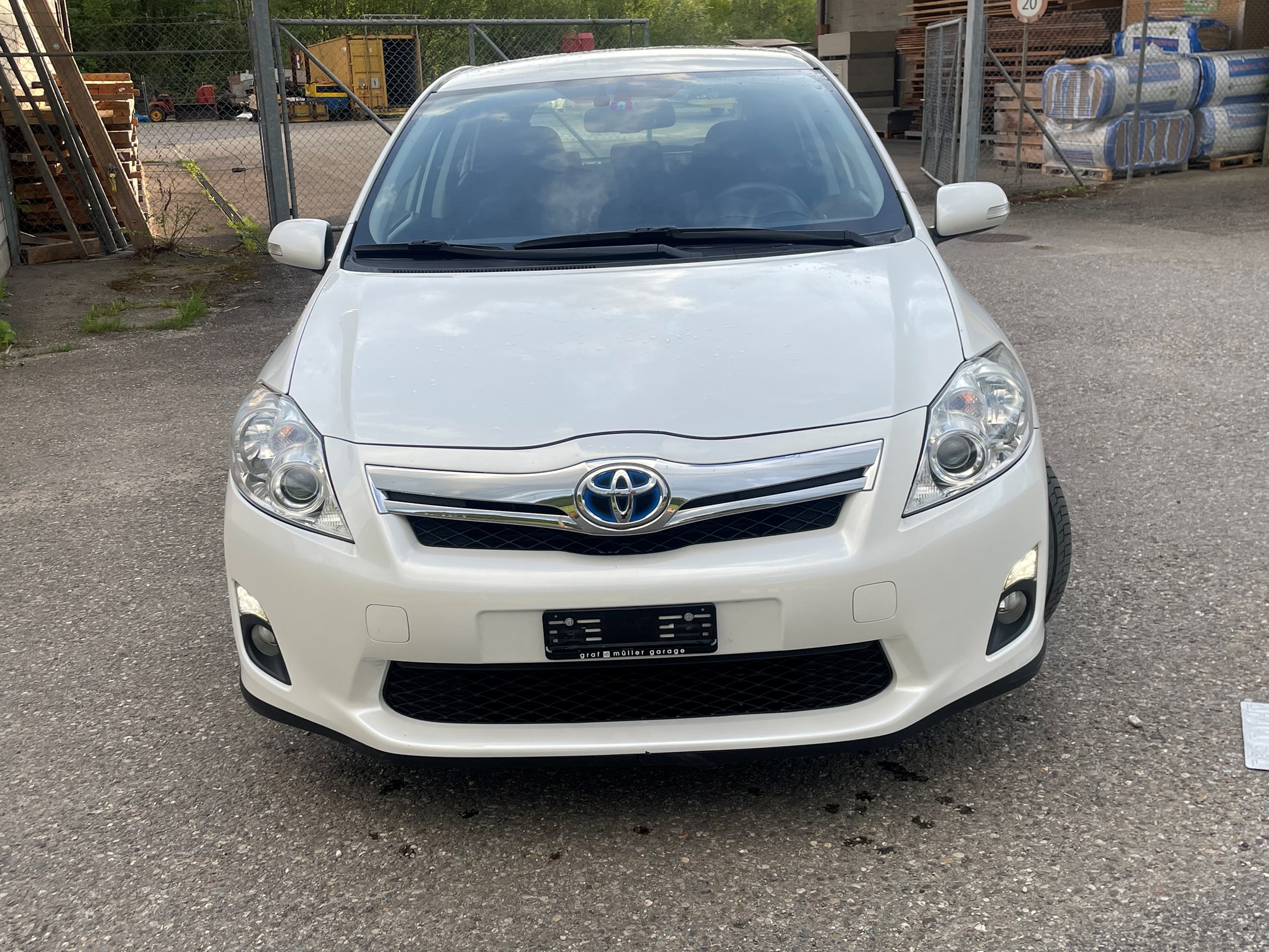 TOYOTA Auris 1.8 16V HSD Linea Sol